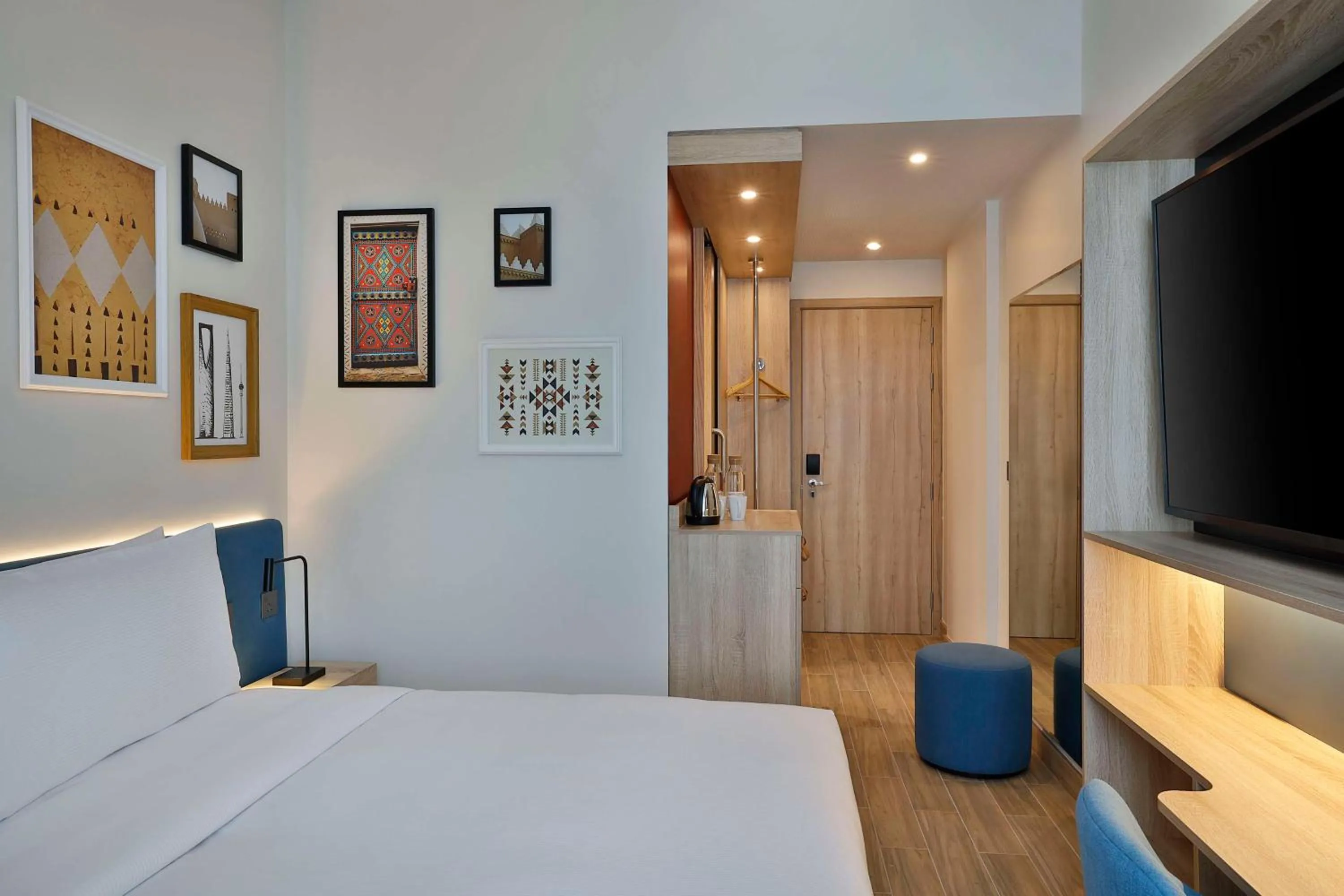 Bed in Hampton by Hilton Sharma NEOM Community 1