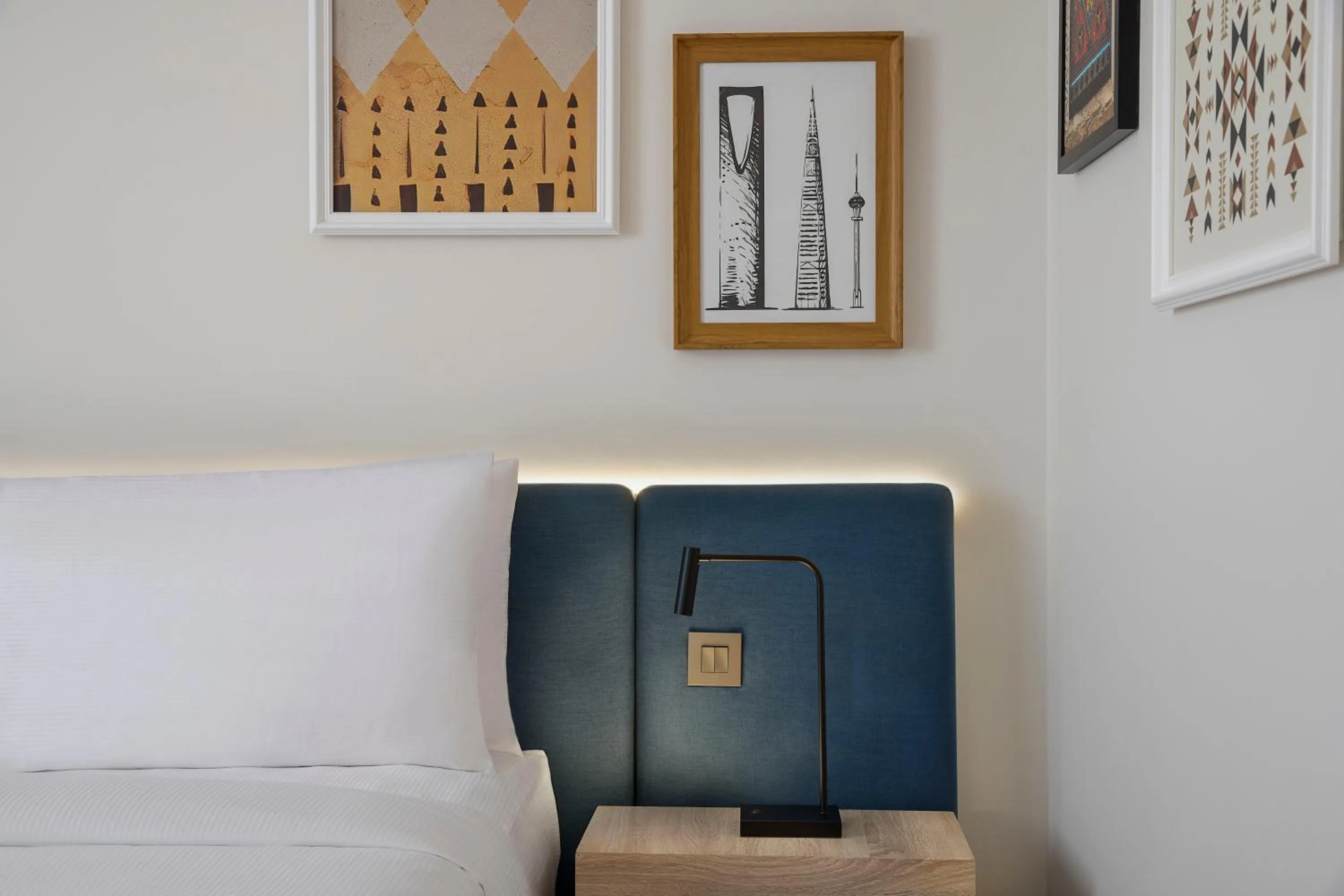 Bedroom, Bed in Hampton by Hilton Sharma NEOM Community 1