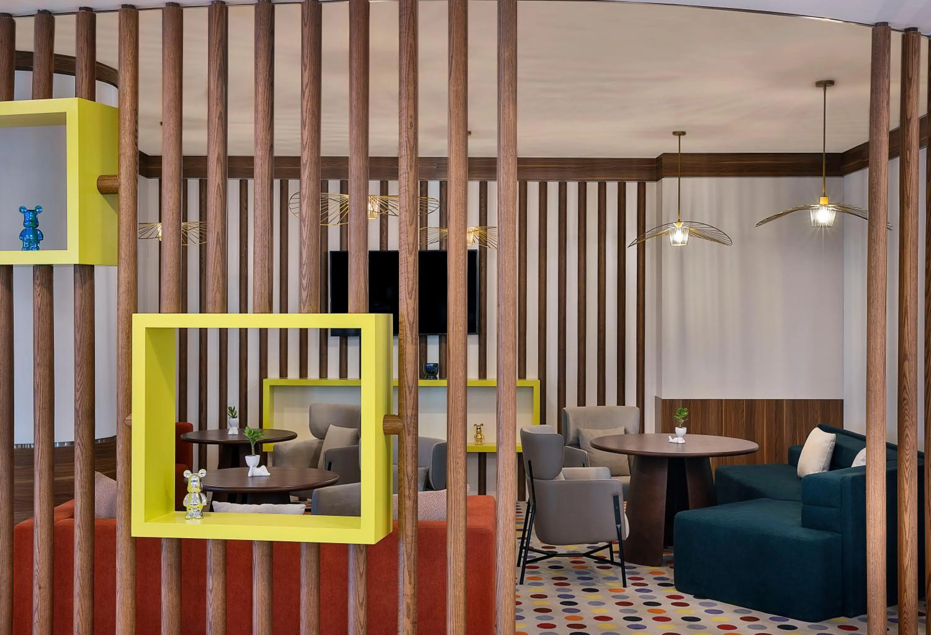 Lounge or bar in Hampton by Hilton Sharma NEOM Community 1