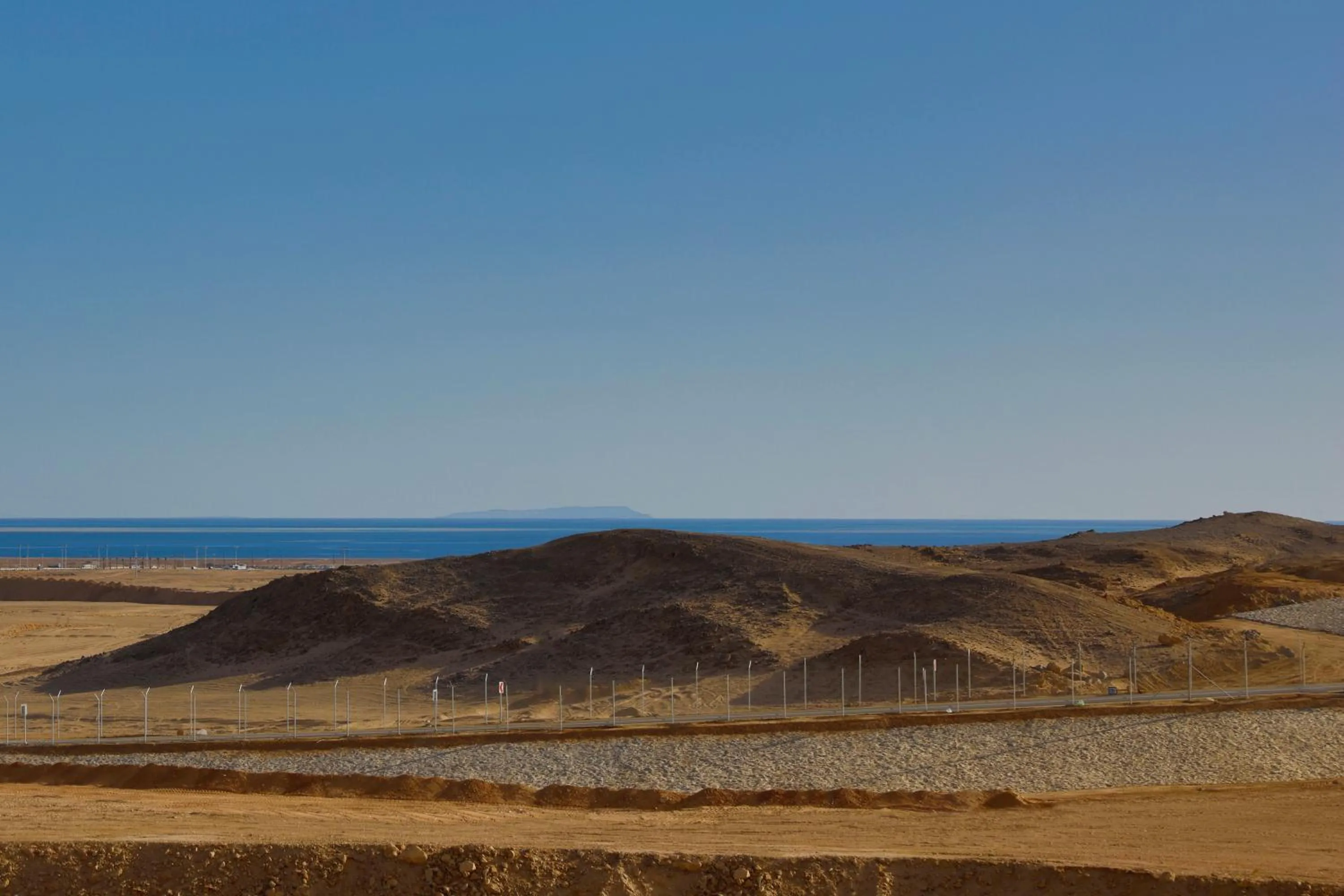 Natural landscape in Hampton by Hilton Sharma NEOM Community 1