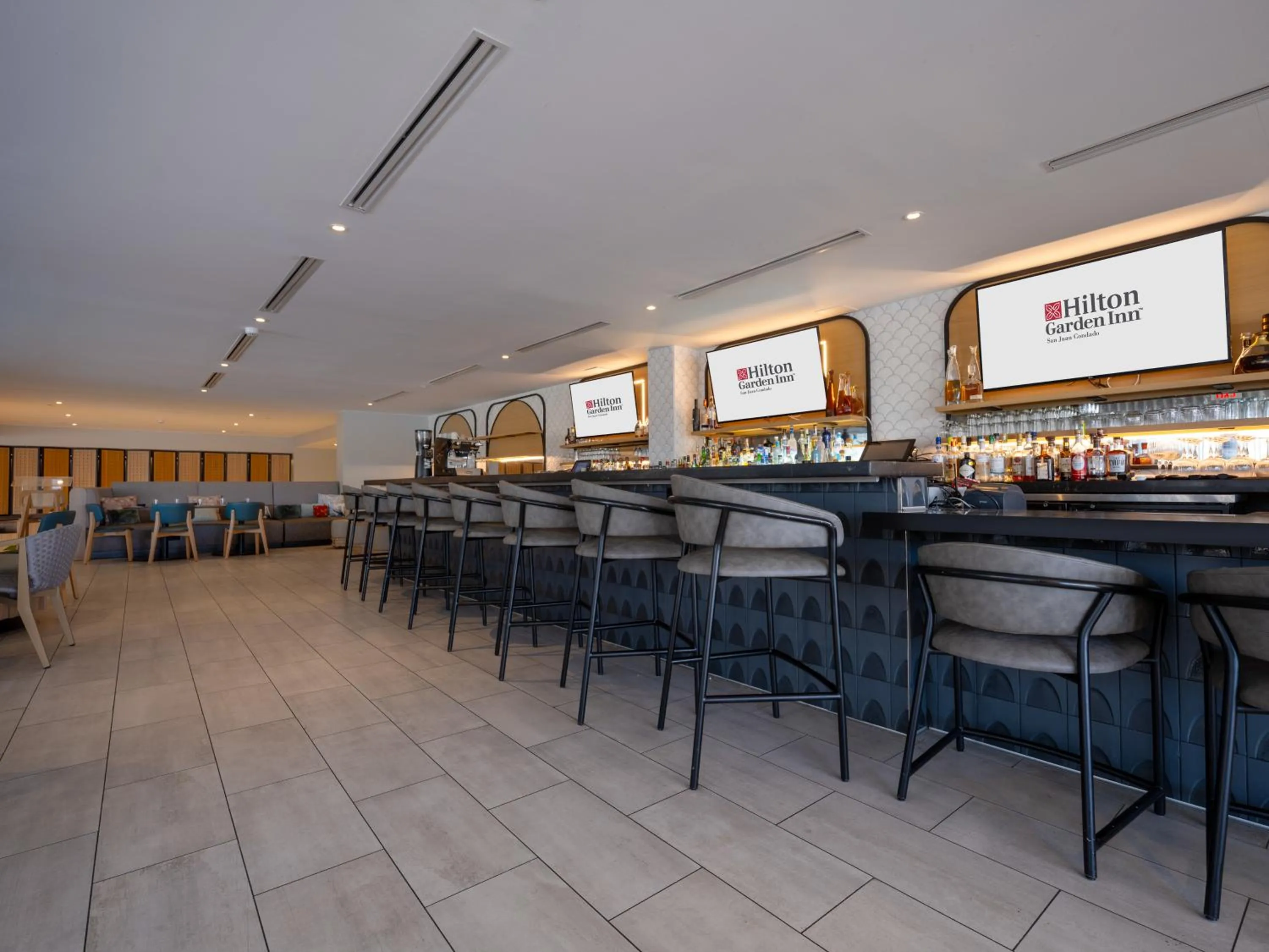 Shower in Hilton Garden Inn San Juan Condado