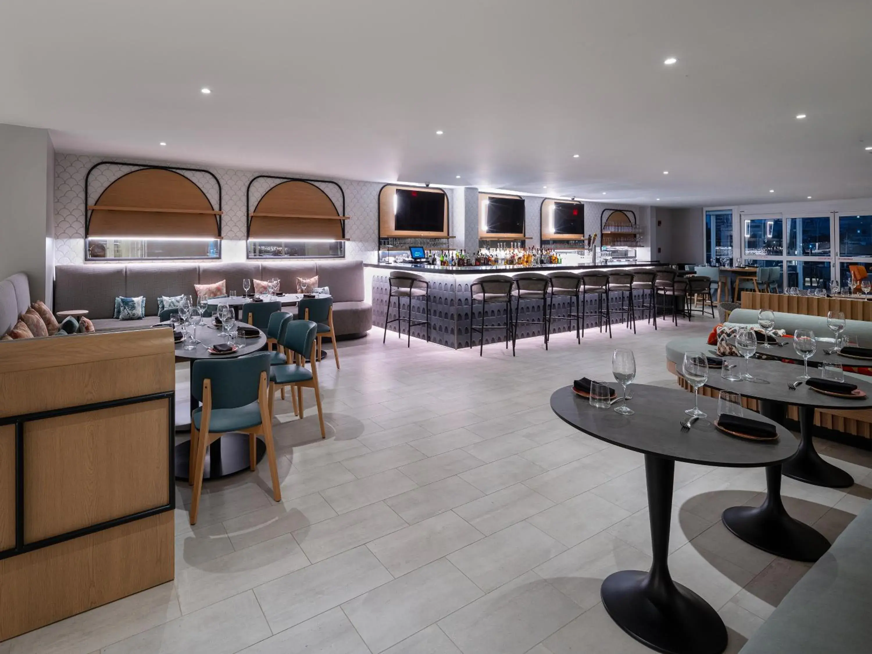 Restaurant/places to eat in Hilton Garden Inn San Juan Condado Restaurant/places to eat in Hilton Garden Inn San Juan Condado