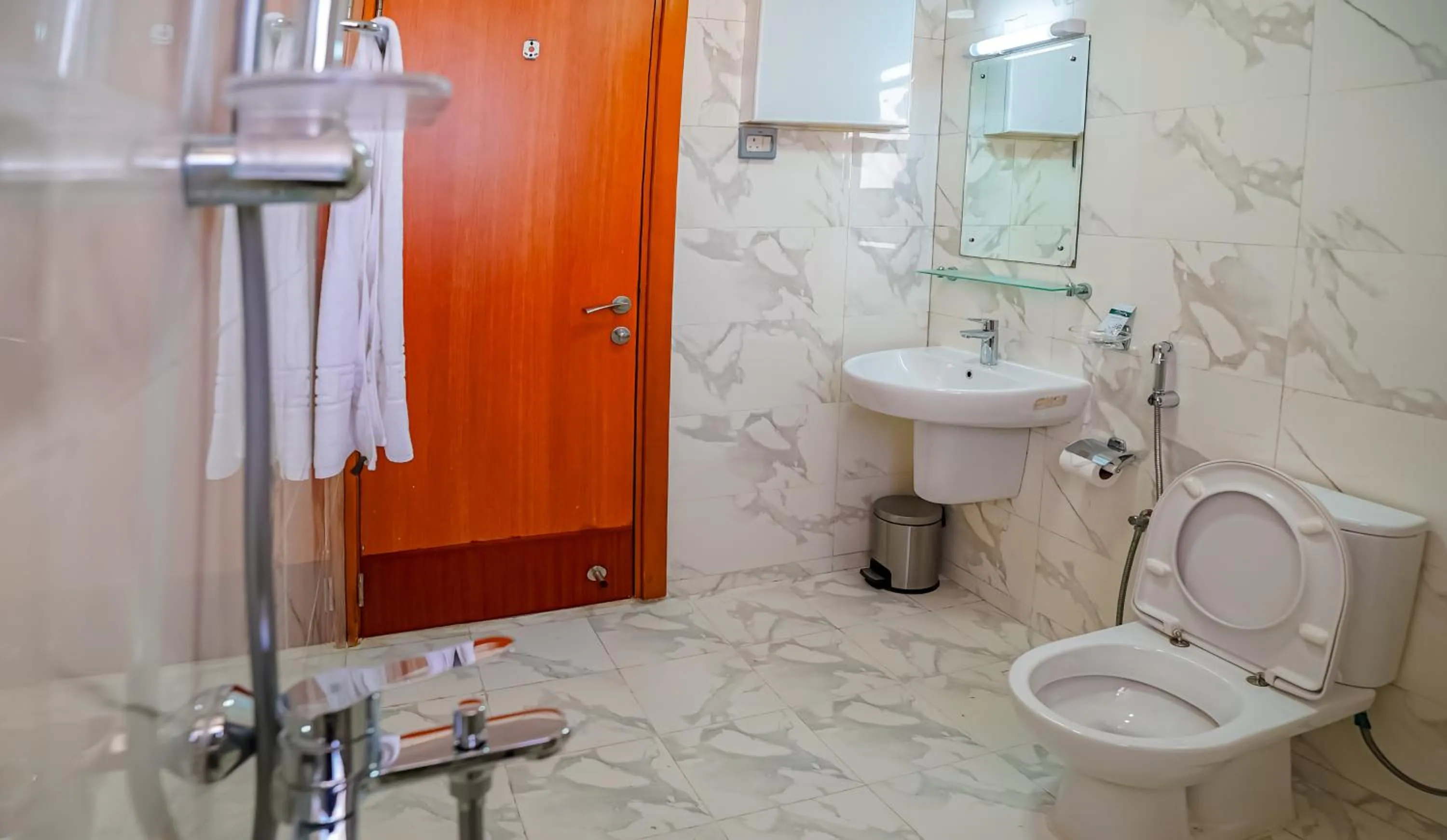 Shower in Express City Hotel - Duqm