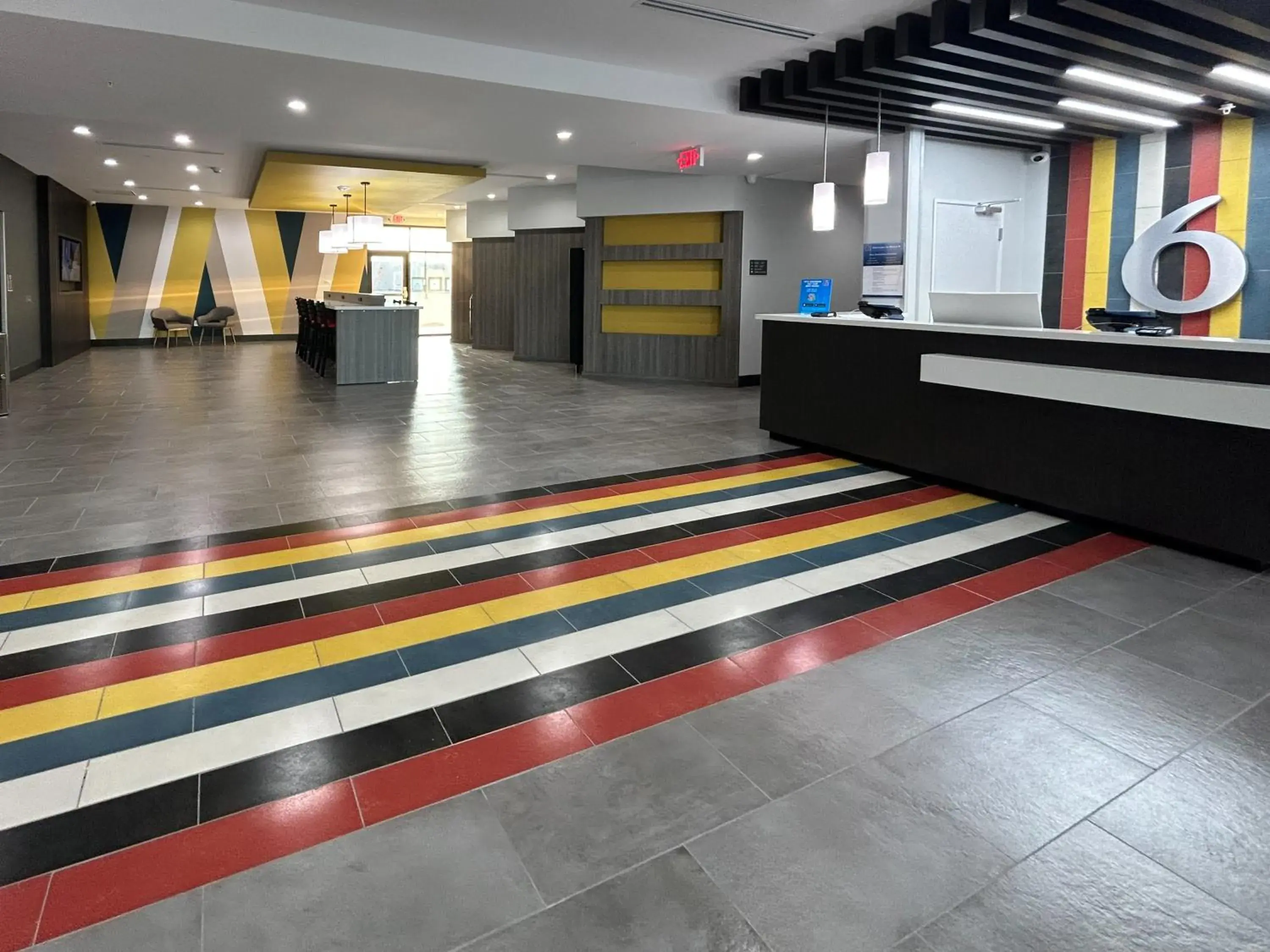 Lobby or reception in Motel 6 Dallas, TX Methodist Charlton Medical Ctr Lobby or reception in Motel 6 Dallas, TX Methodist Charlton Medical Ctr