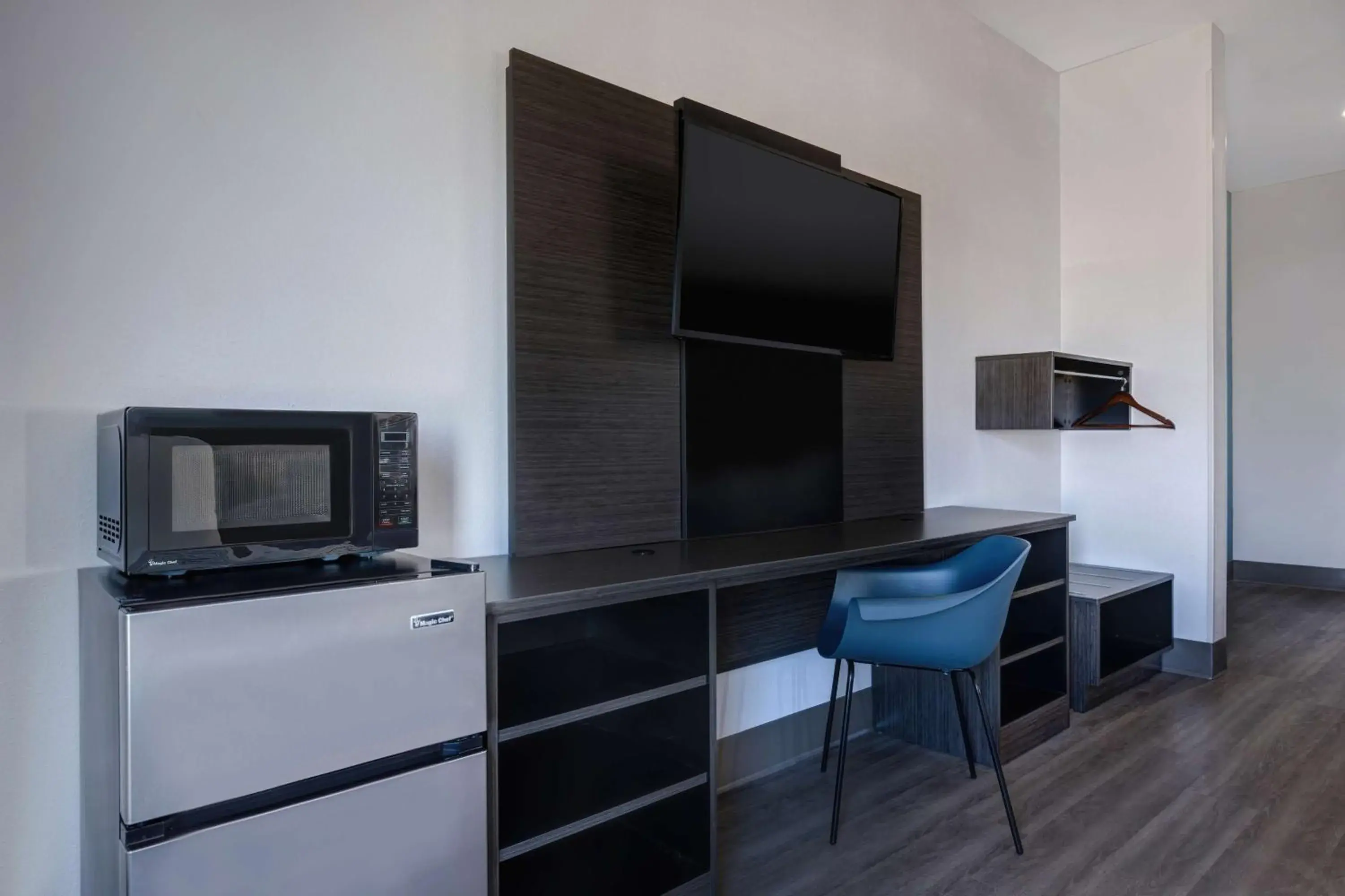 Other in Motel 6 Dallas, TX Methodist Charlton Medical Ctr Other in Motel 6 Dallas, TX Methodist Charlton Medical Ctr