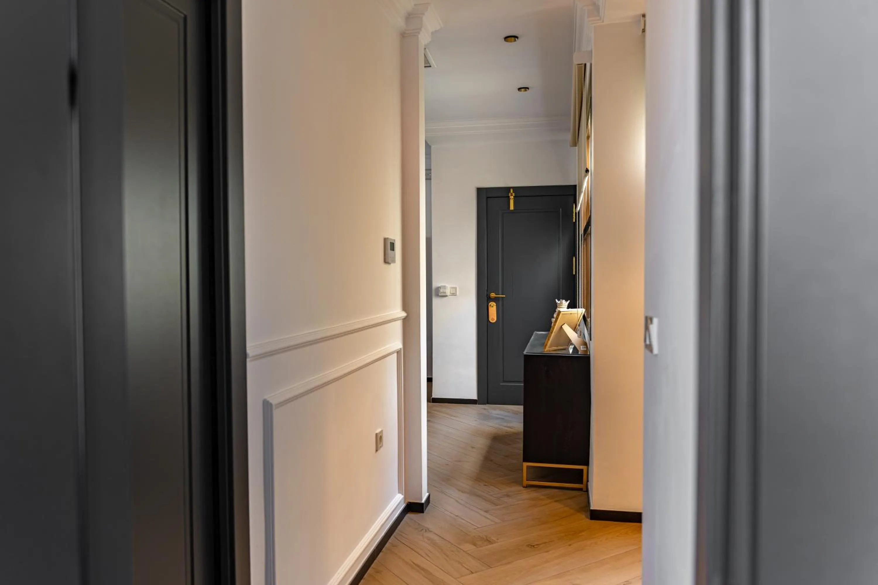 Photo of the whole room in Bubaqia House - Suites Boutique