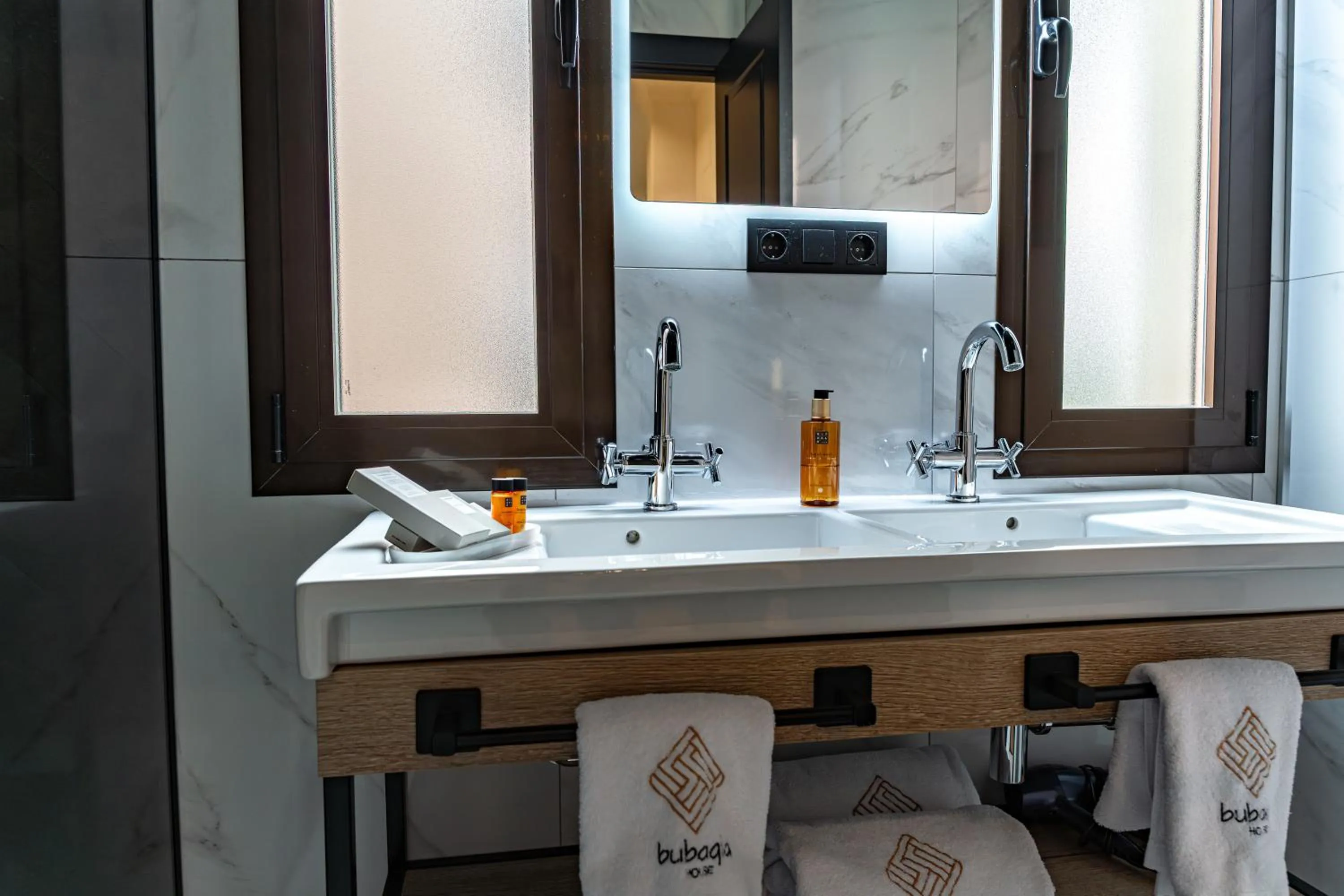 Bathroom in Bubaqia House - Suites Boutique