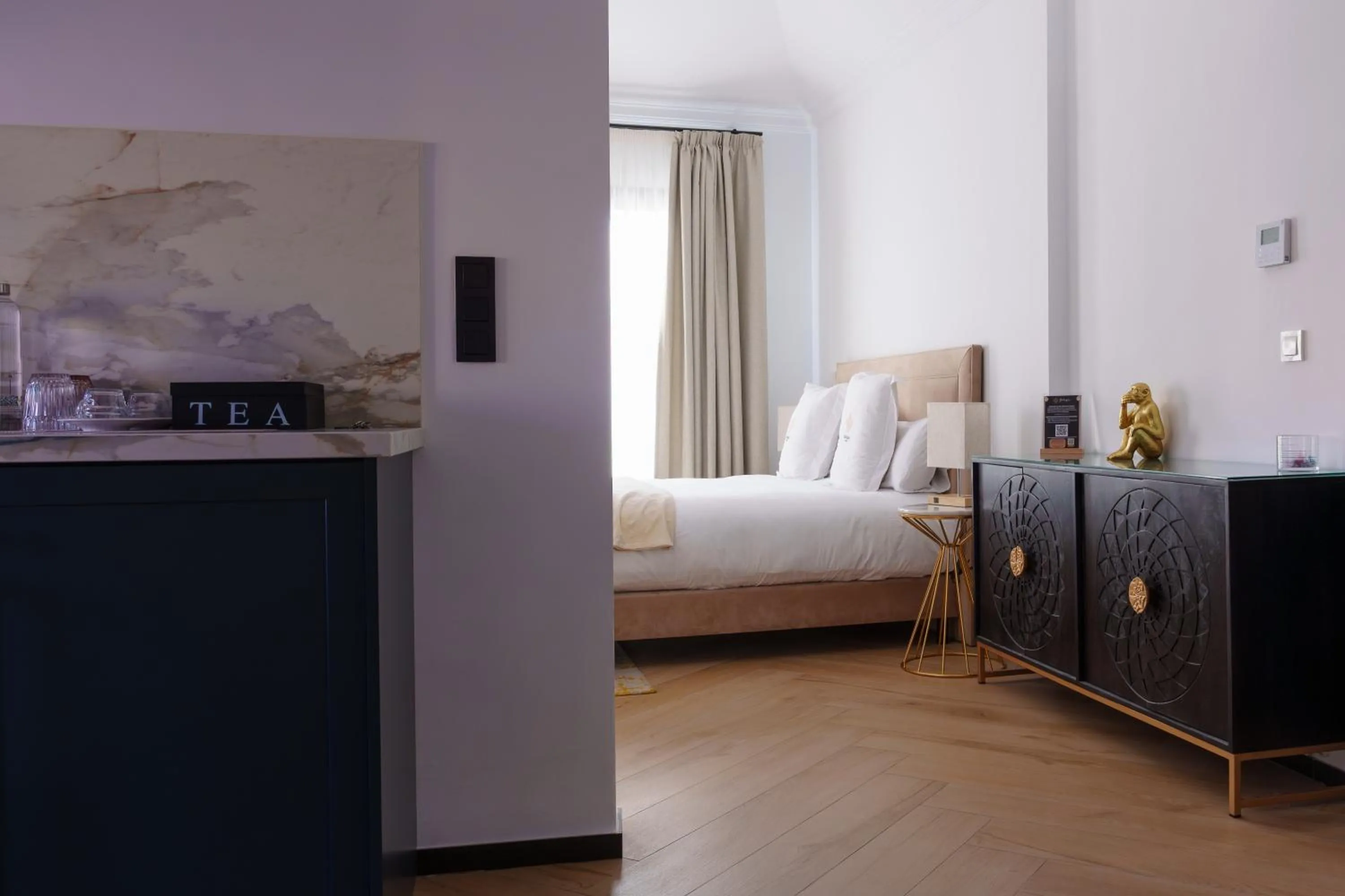 Bedroom, Bed in Bubaqia House - Suites Boutique