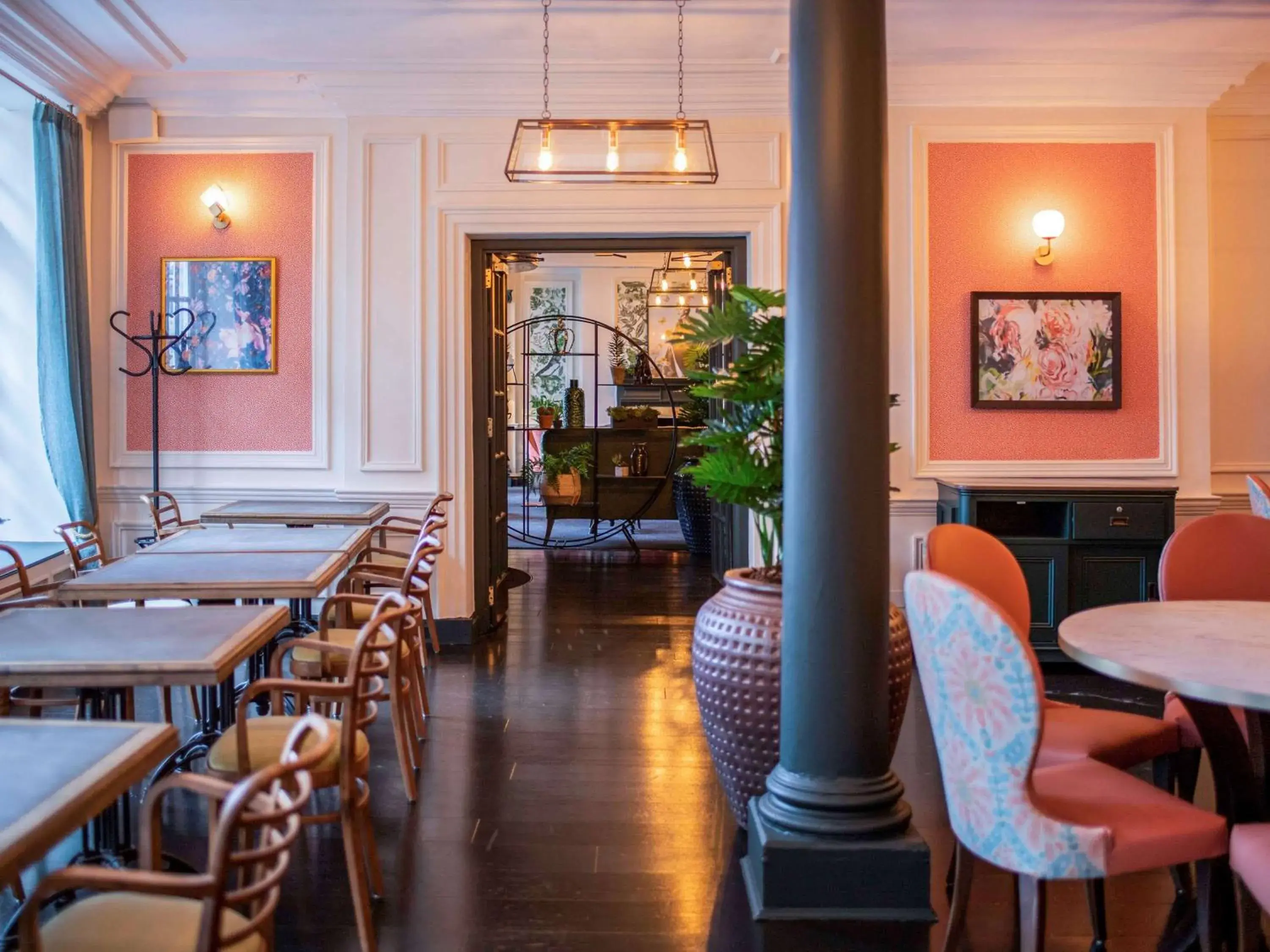 Restaurant/places to eat in Castle Hotel Windsor Restaurant/places to eat in Castle Hotel Windsor