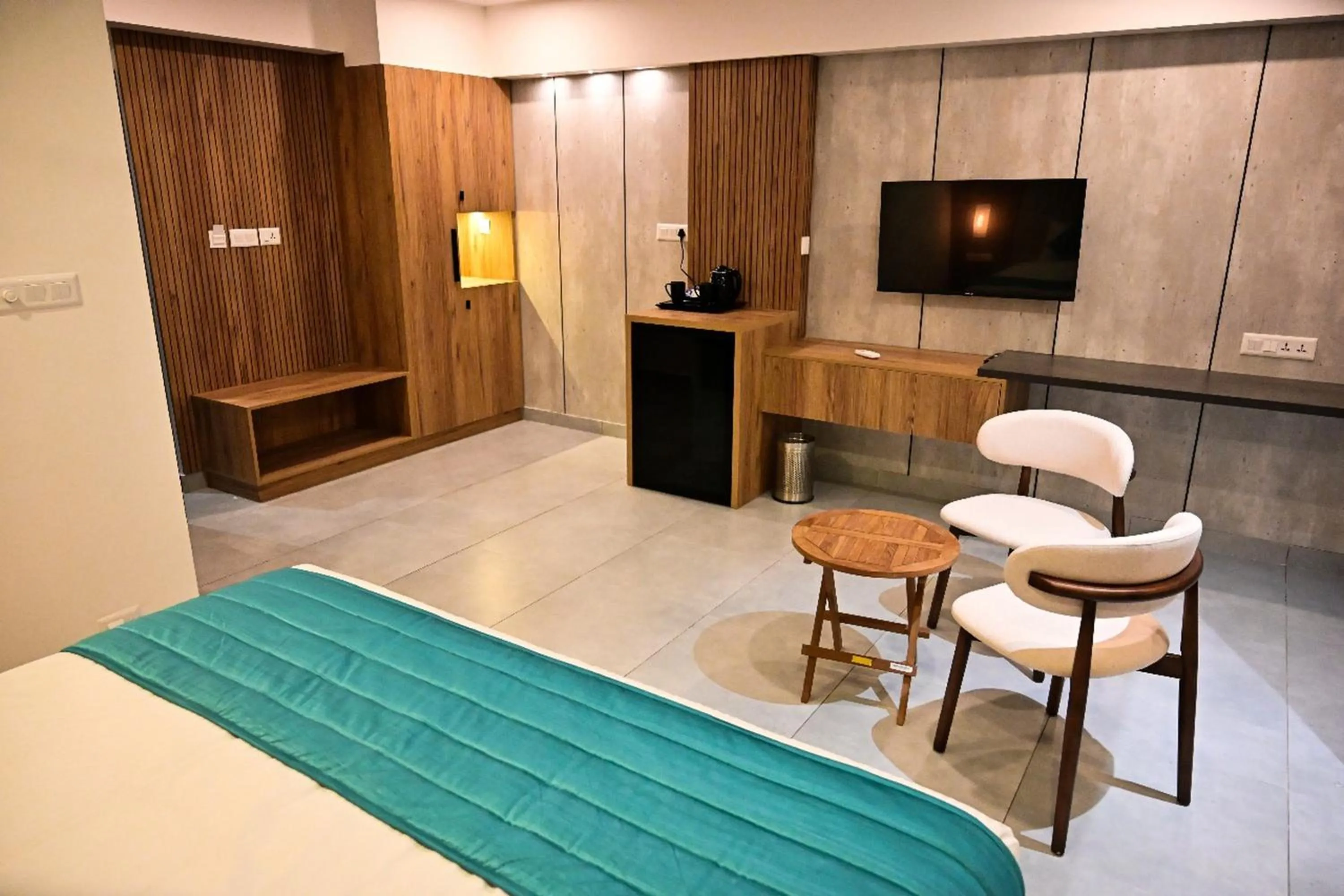 Seating area in The Heartland Business Hotel