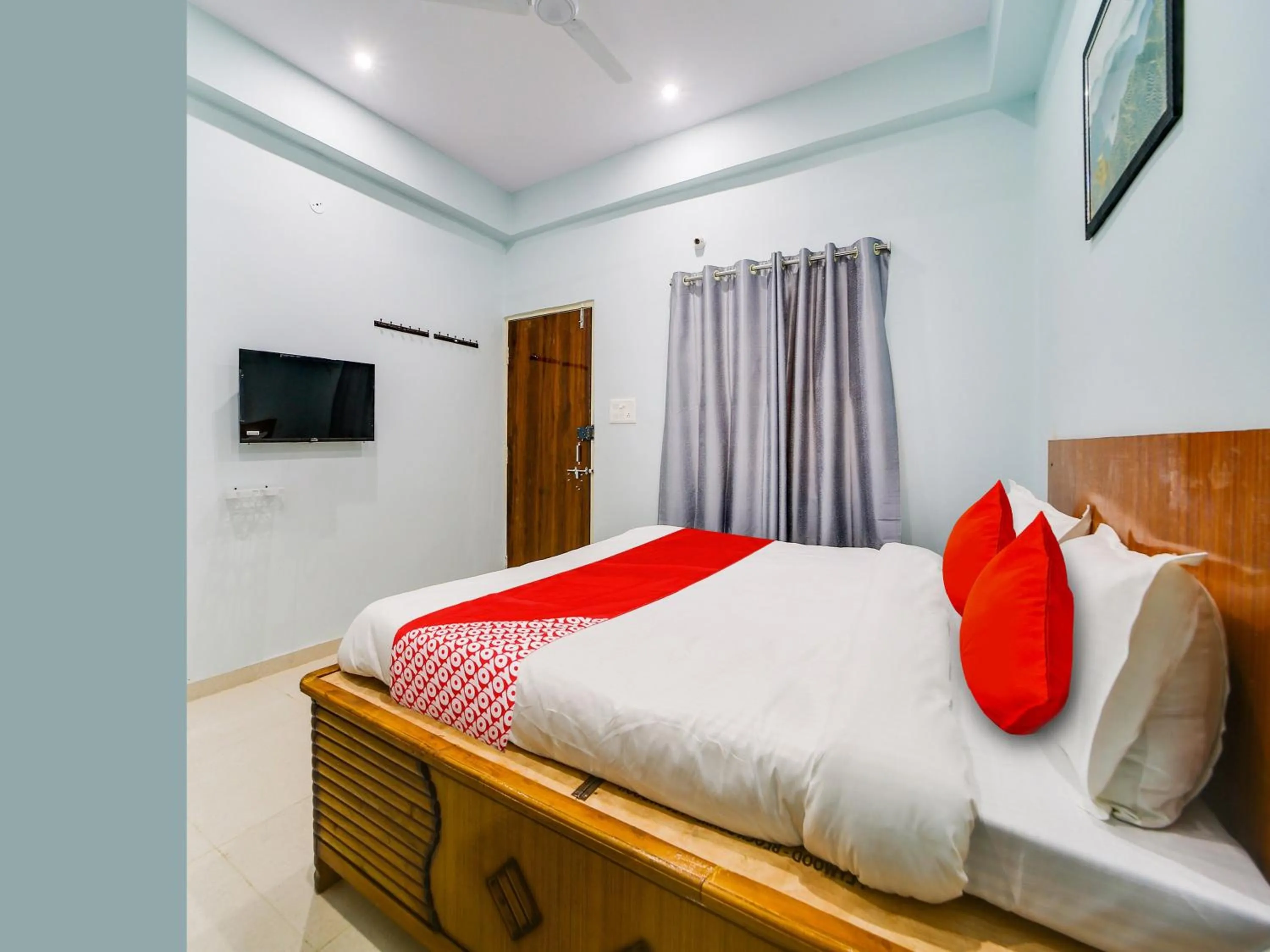 Classic Triple Room - single occupancy in Hotel O A-Kay