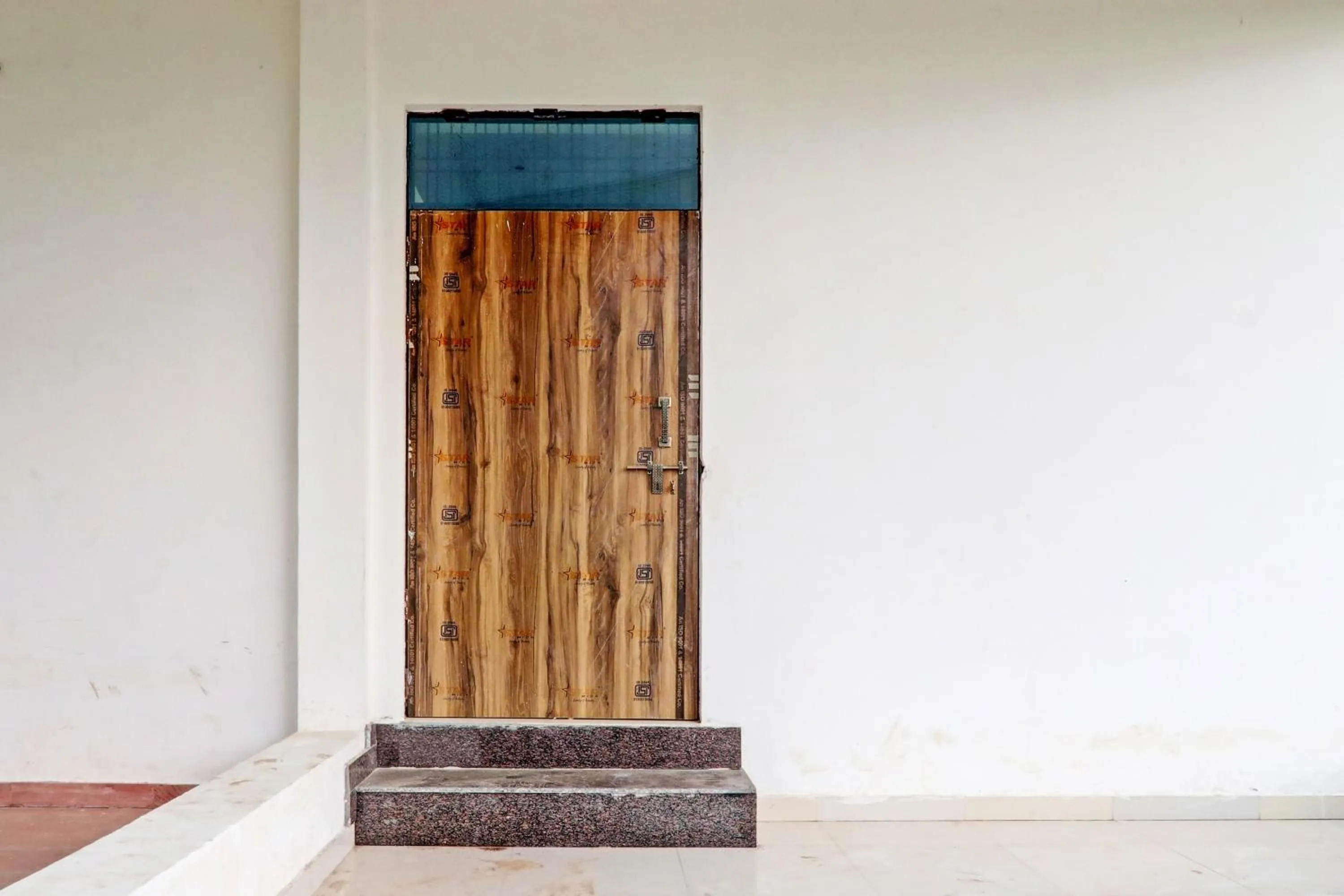 Facade/entrance in Hotel O Shri Krishna Banquet Hall