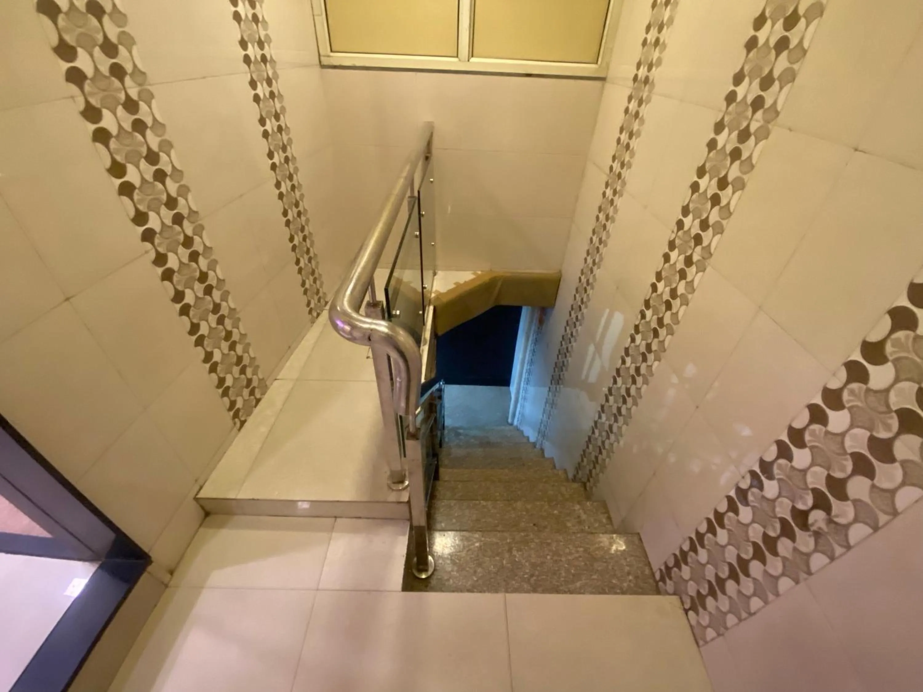 Lobby or reception in Hotel Royal Grand - Near Mumbai International Airport