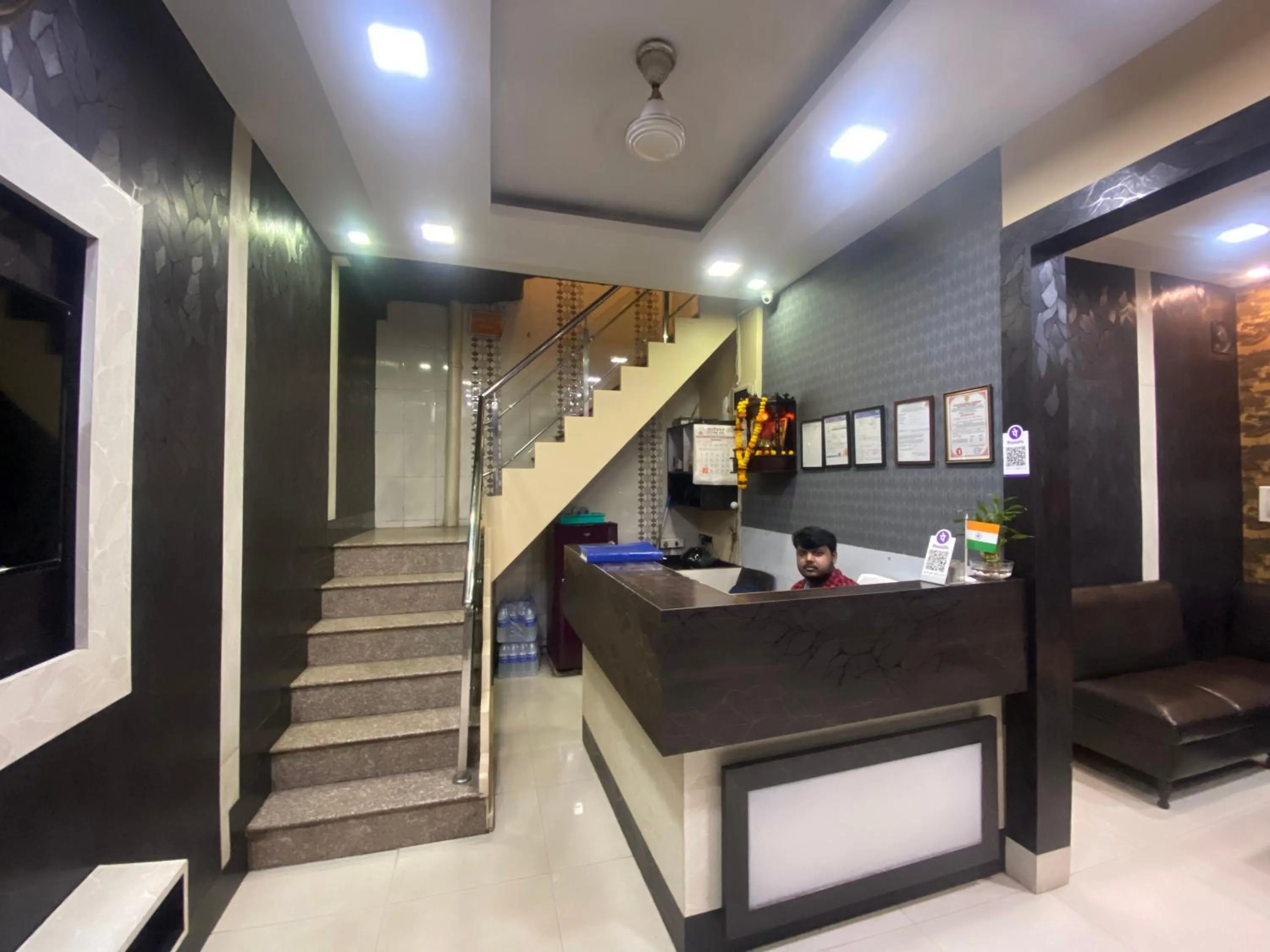 On-site shops in Hotel Royal Grand - Near Mumbai International Airport