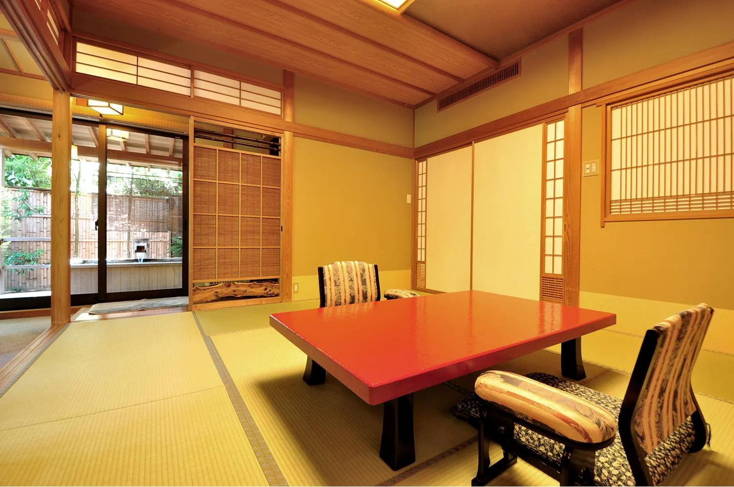 Living room in Koshi no yado Takashimaya