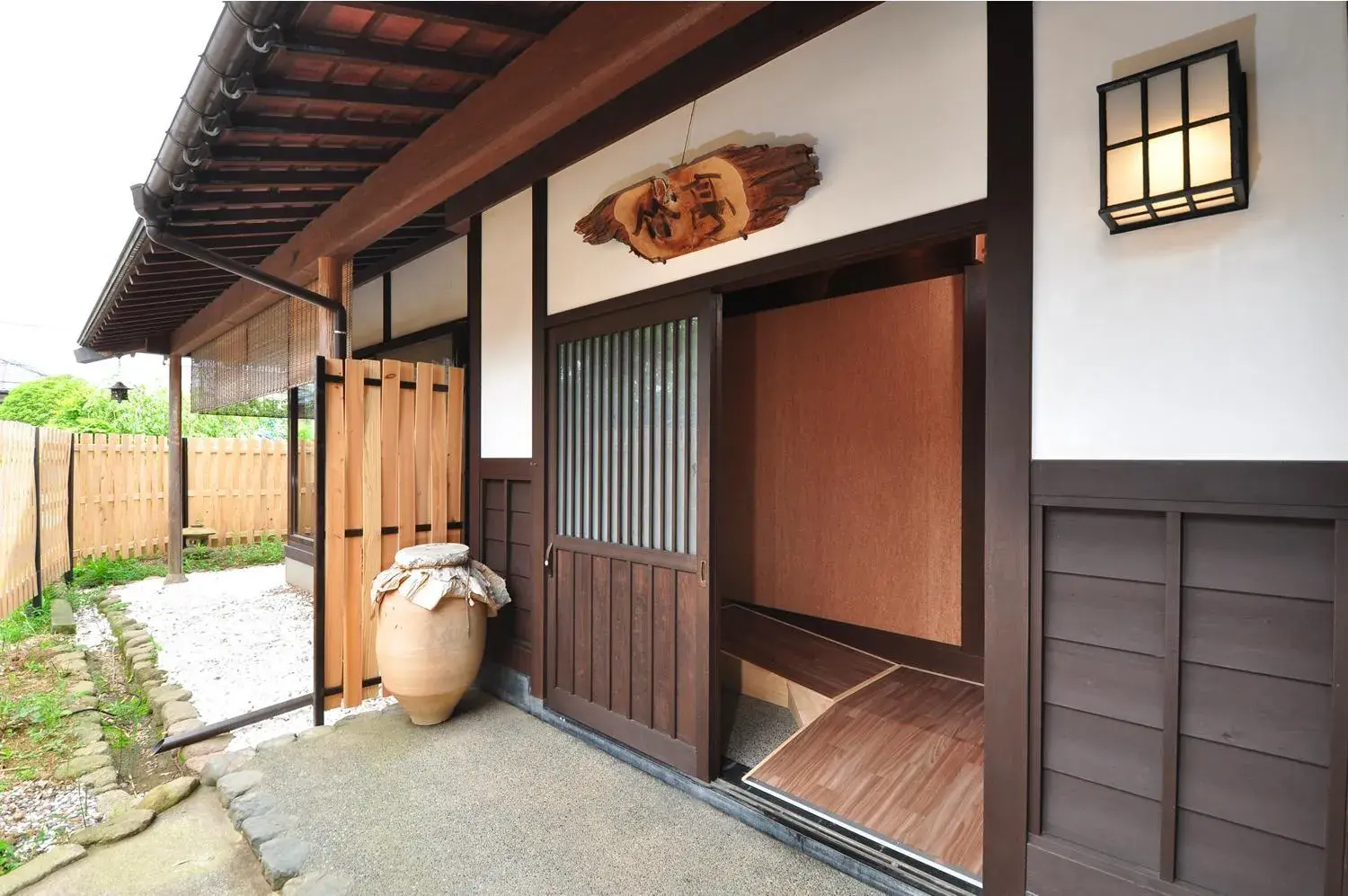 Property building in Koshi no yado Takashimaya Property building in Koshi no yado Takashimaya
