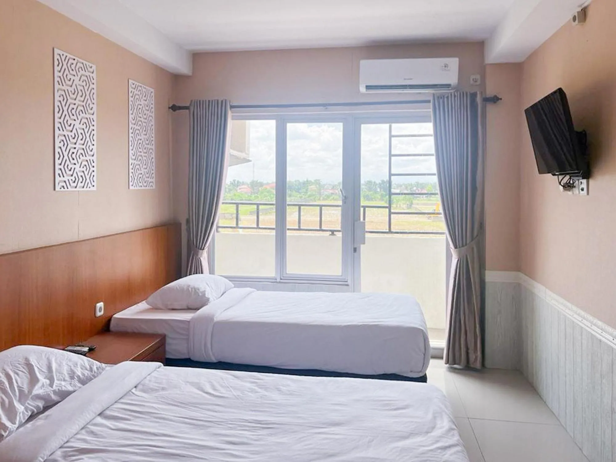 Skyview Setiabudi Apartment Medan Mitra RedDoorz