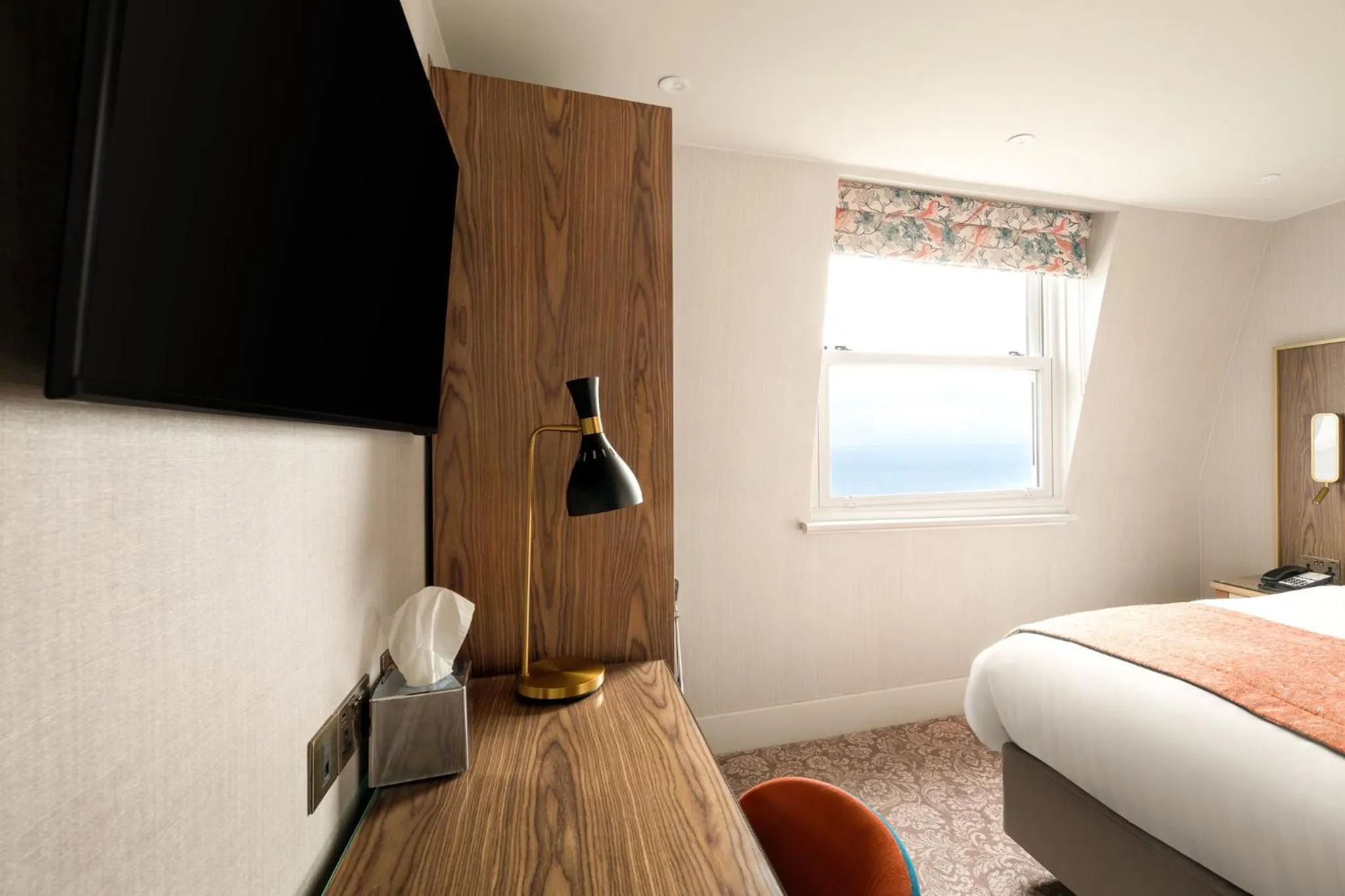 Photo of the whole room, Bed in voco The Clifton Folkestone by IHG