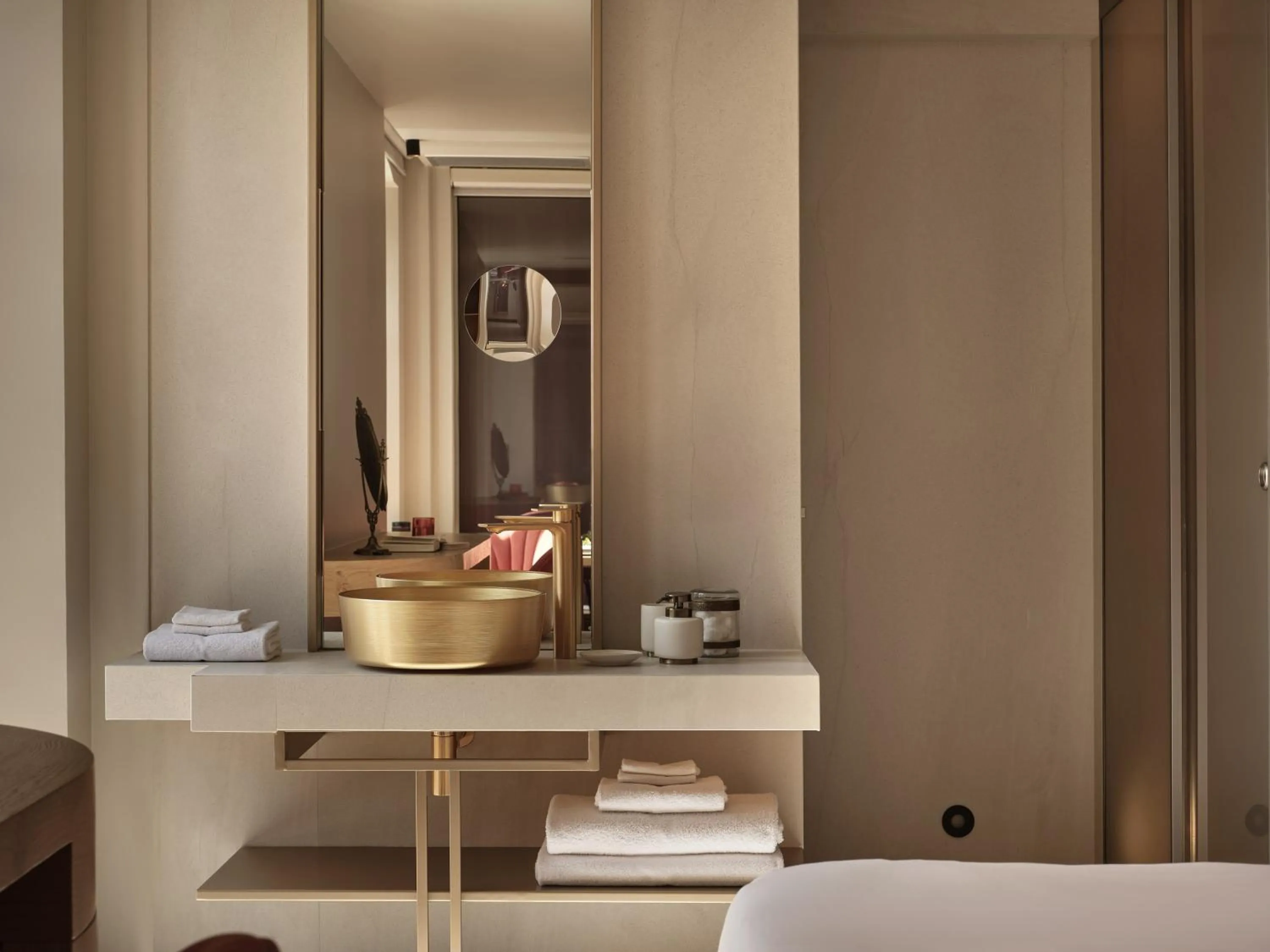 Bathroom in Domus Blanc Boutique Hotel
