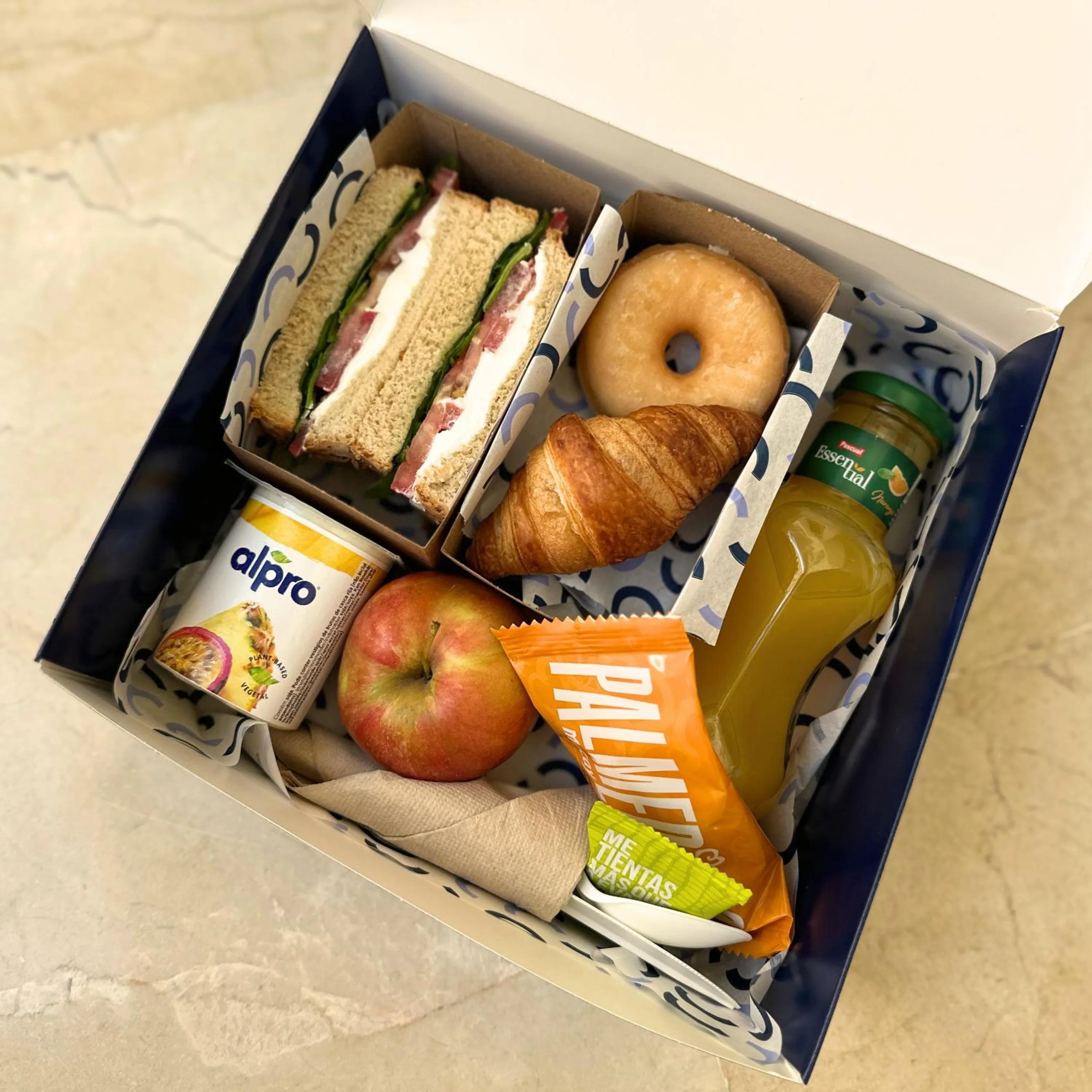 Breakfast in Numa Madrid Goya