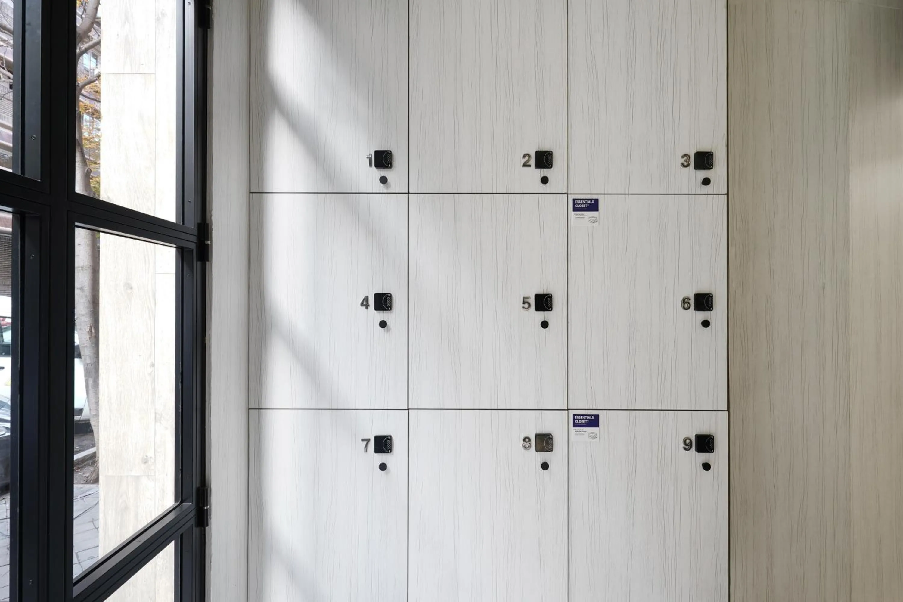 microwave in Numa Madrid Goya