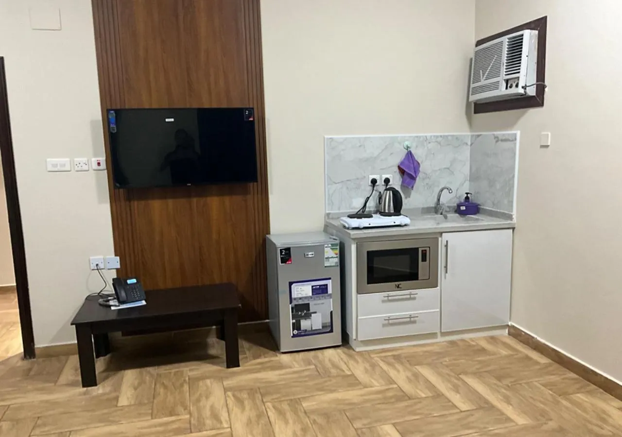 TV and multimedia in Al Baida Suites Al Salam Branch