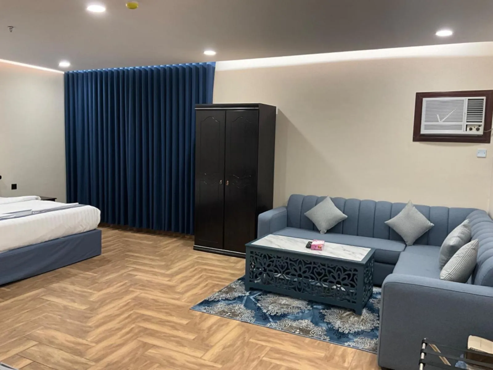 Bed in Al Baida Suites Al Salam Branch