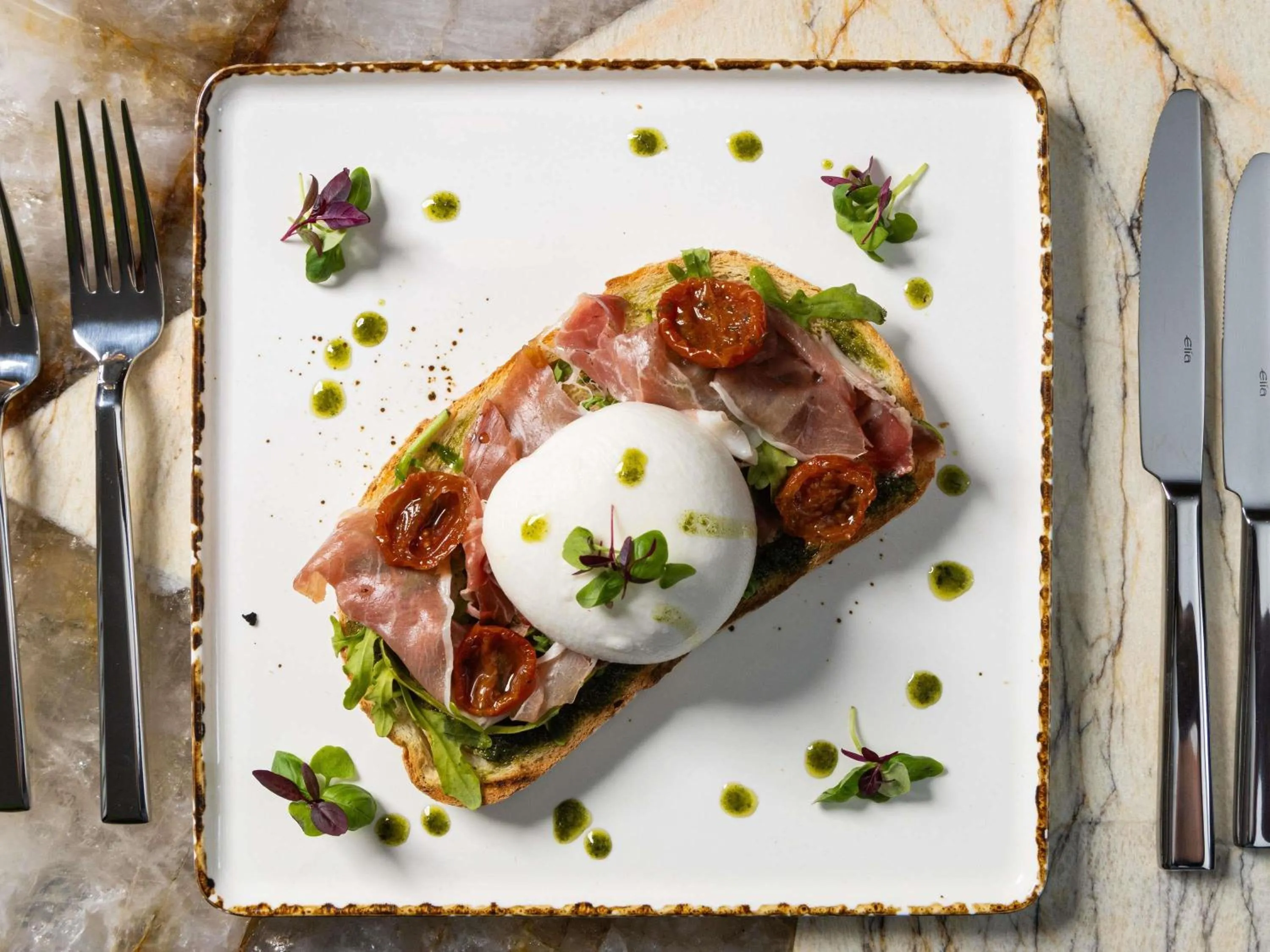 Restaurant/places to eat in ibis London Earls Court