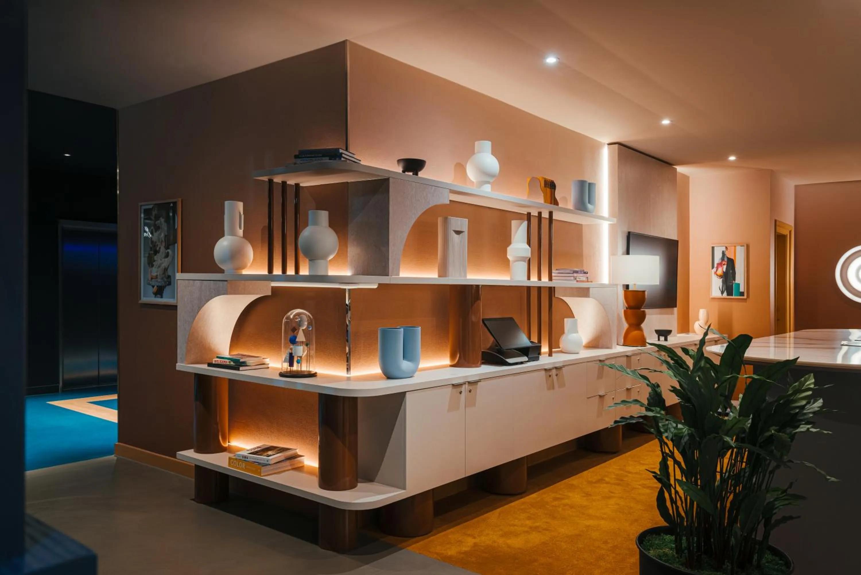 Lobby or reception in ibis London Earls Court