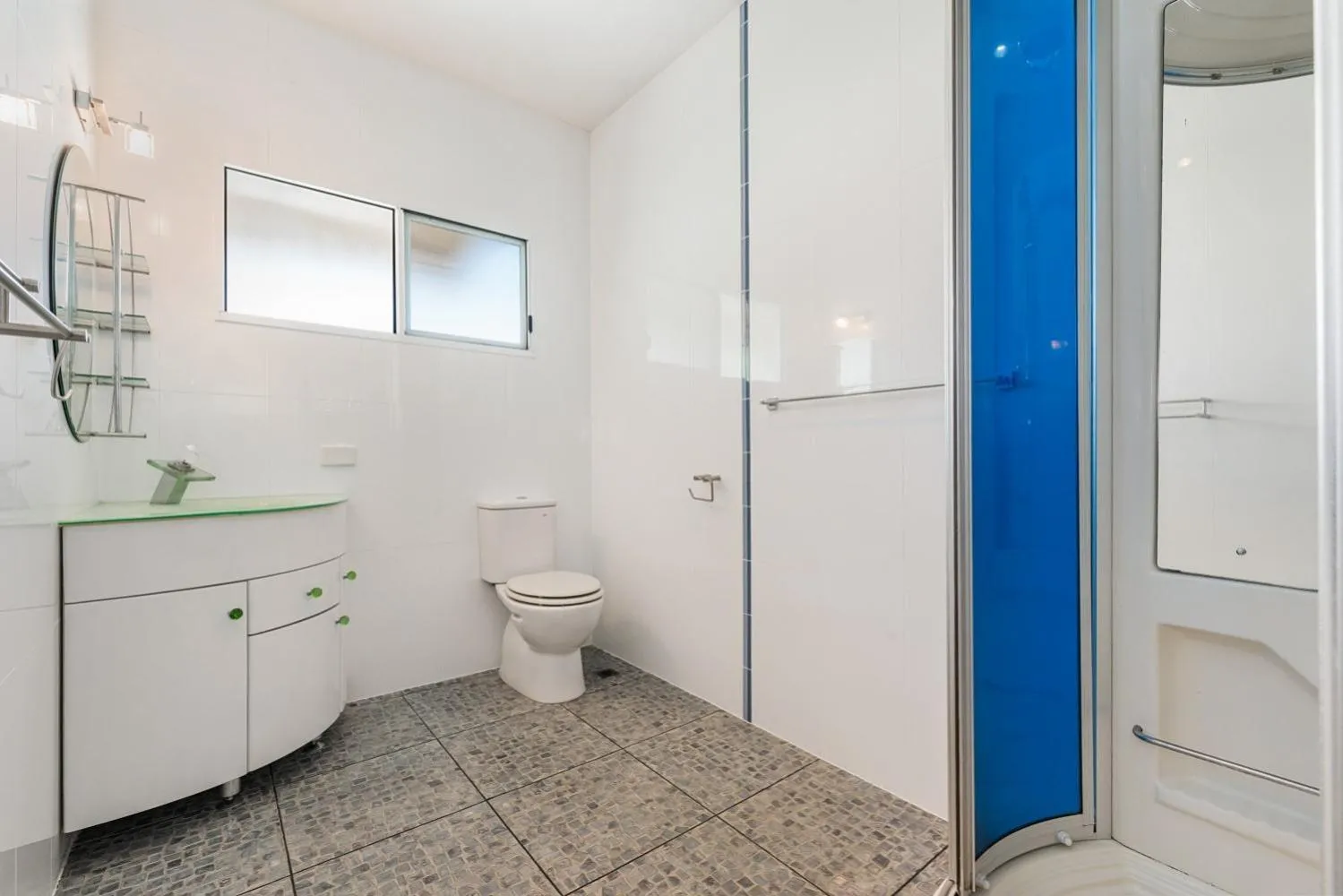 Bathroom in Pet Friendly Oasis By The River, Noosaville