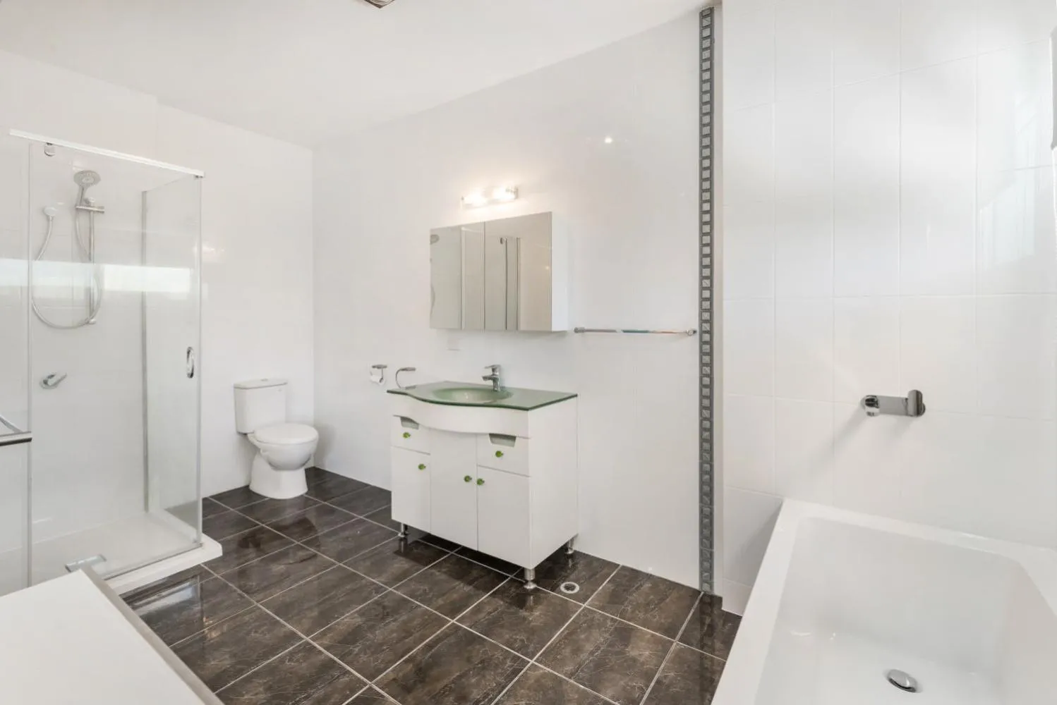 Bathroom in Pet Friendly Oasis By The River, Noosaville