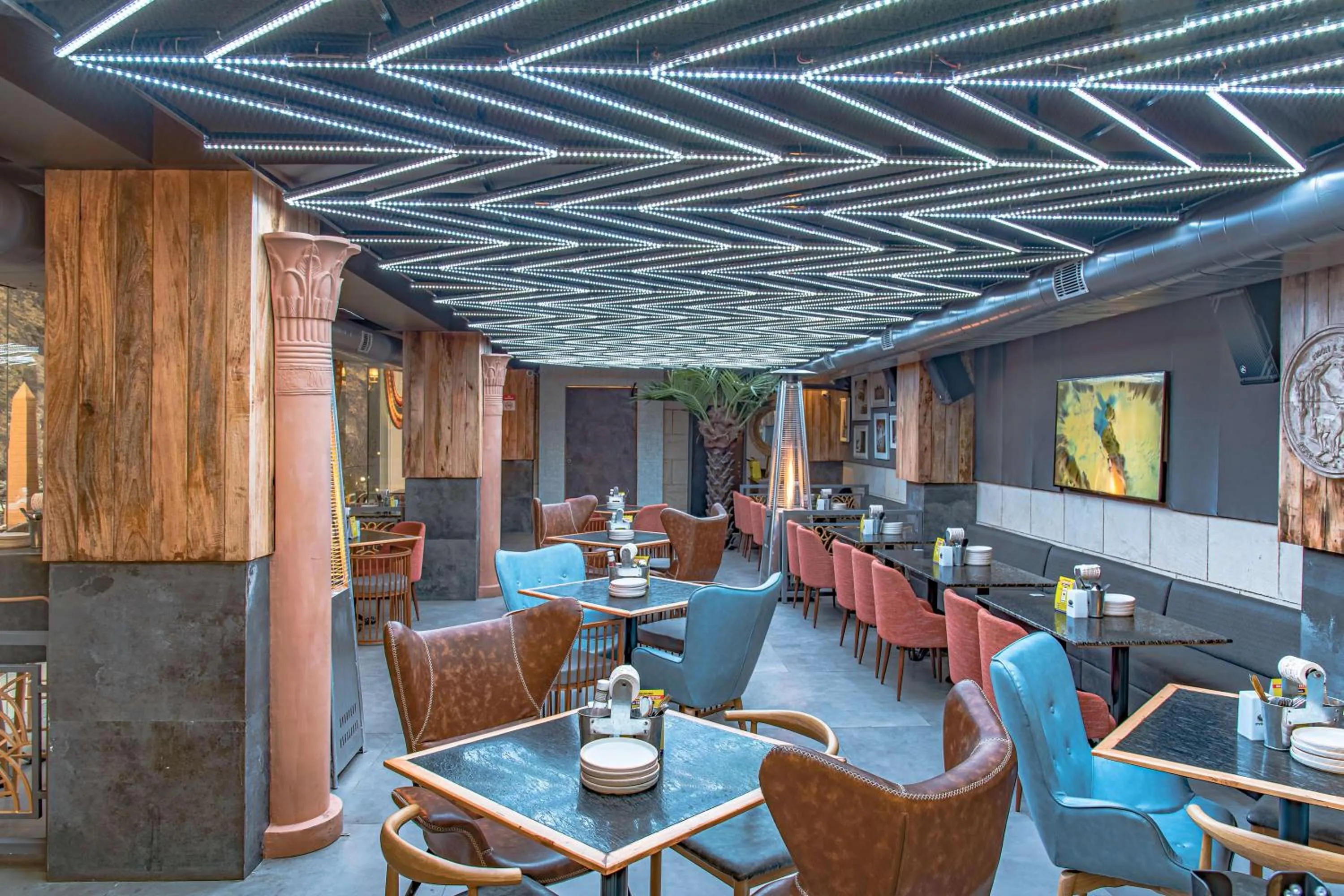 Restaurant/places to eat in Echor Palm Bliss Riverside Resort & Spa Kasol