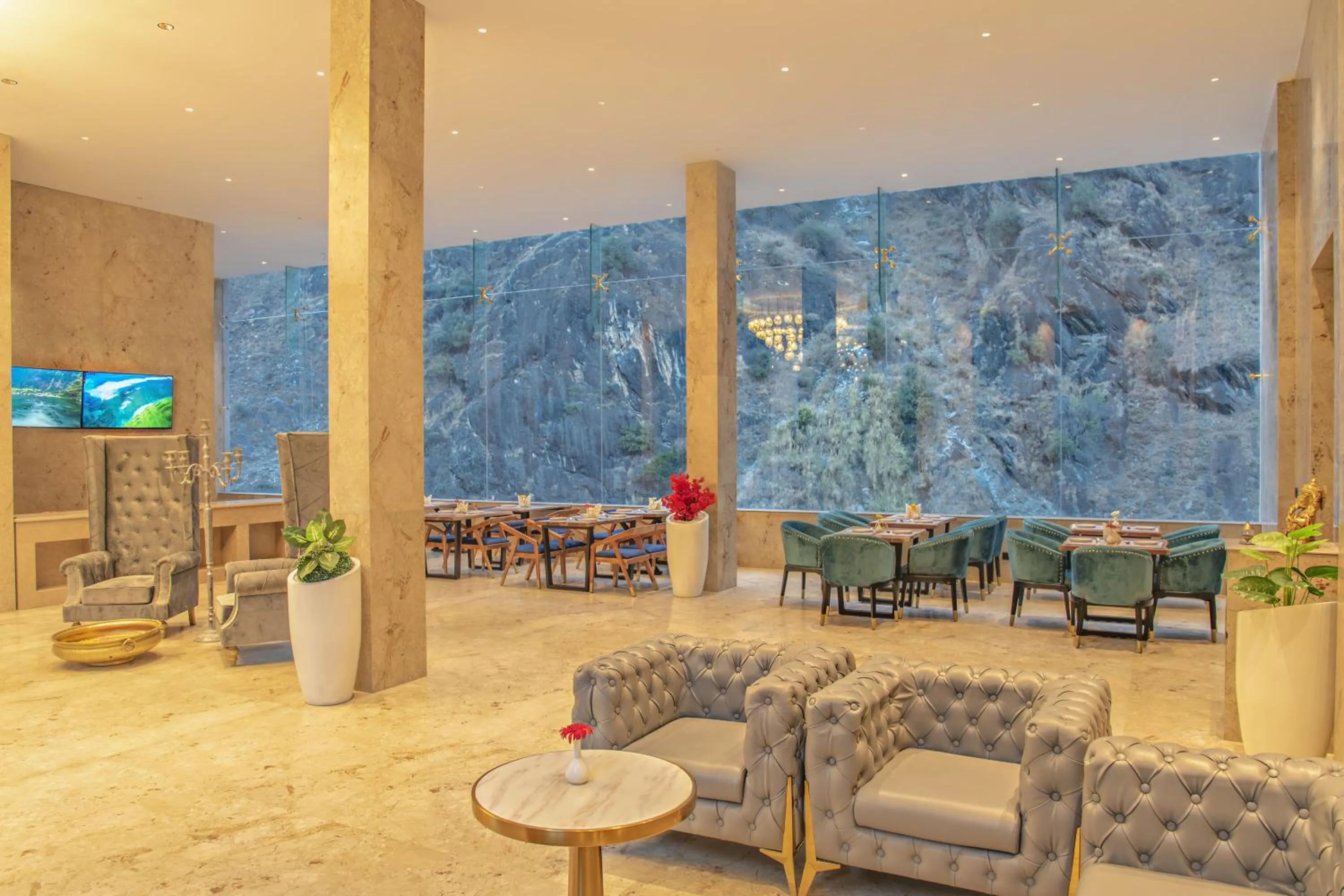 Lobby or reception in Echor Palm Bliss Riverside Resort & Spa Kasol