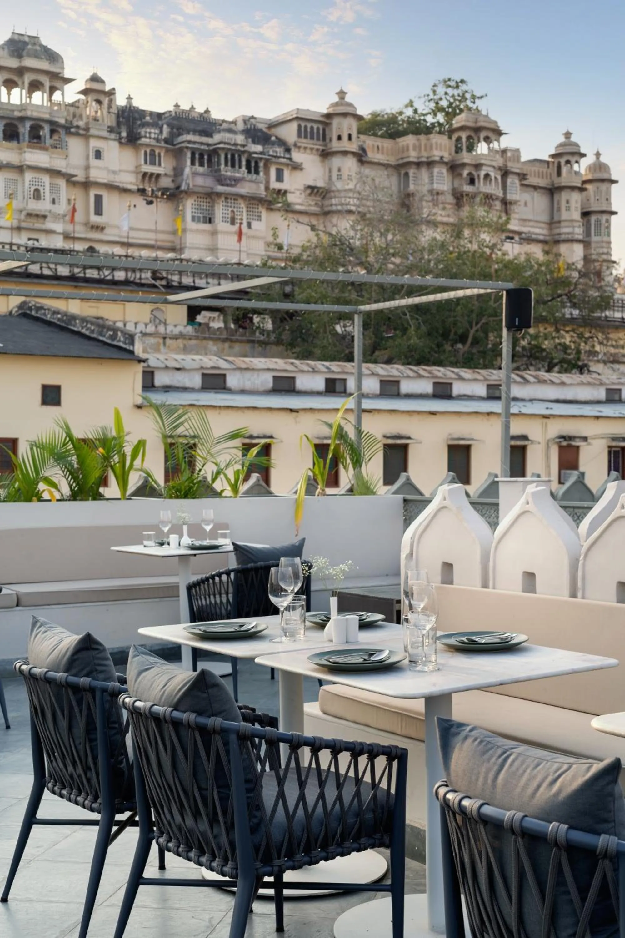 Restaurant/places to eat in Manuscript - Jhilwara Haveli