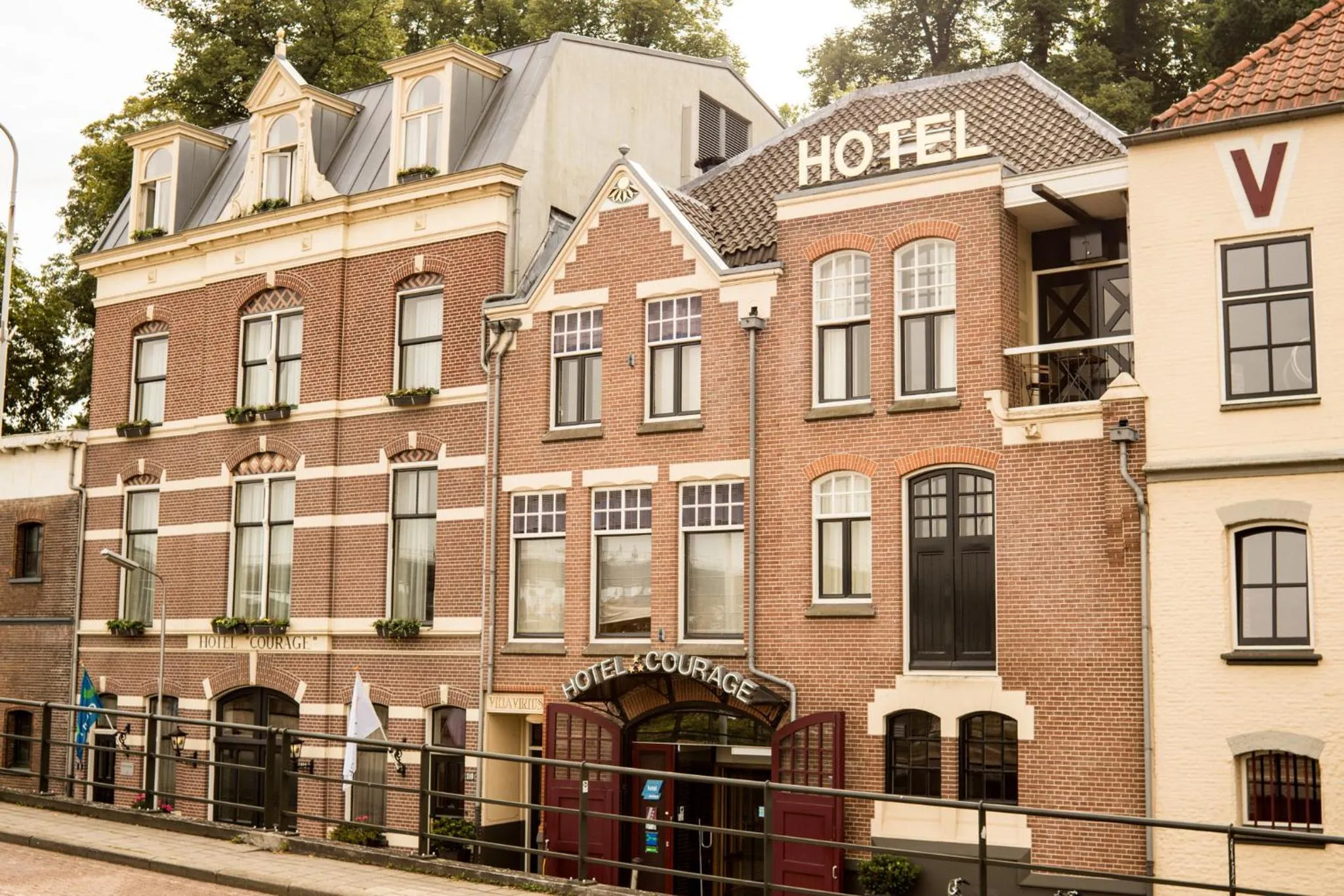 Property building in Hotel Courage Nijmegen