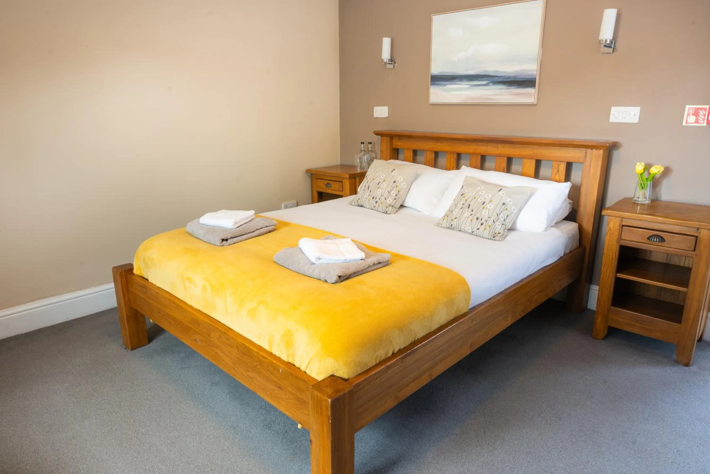 Bed in The Gate Hangs High