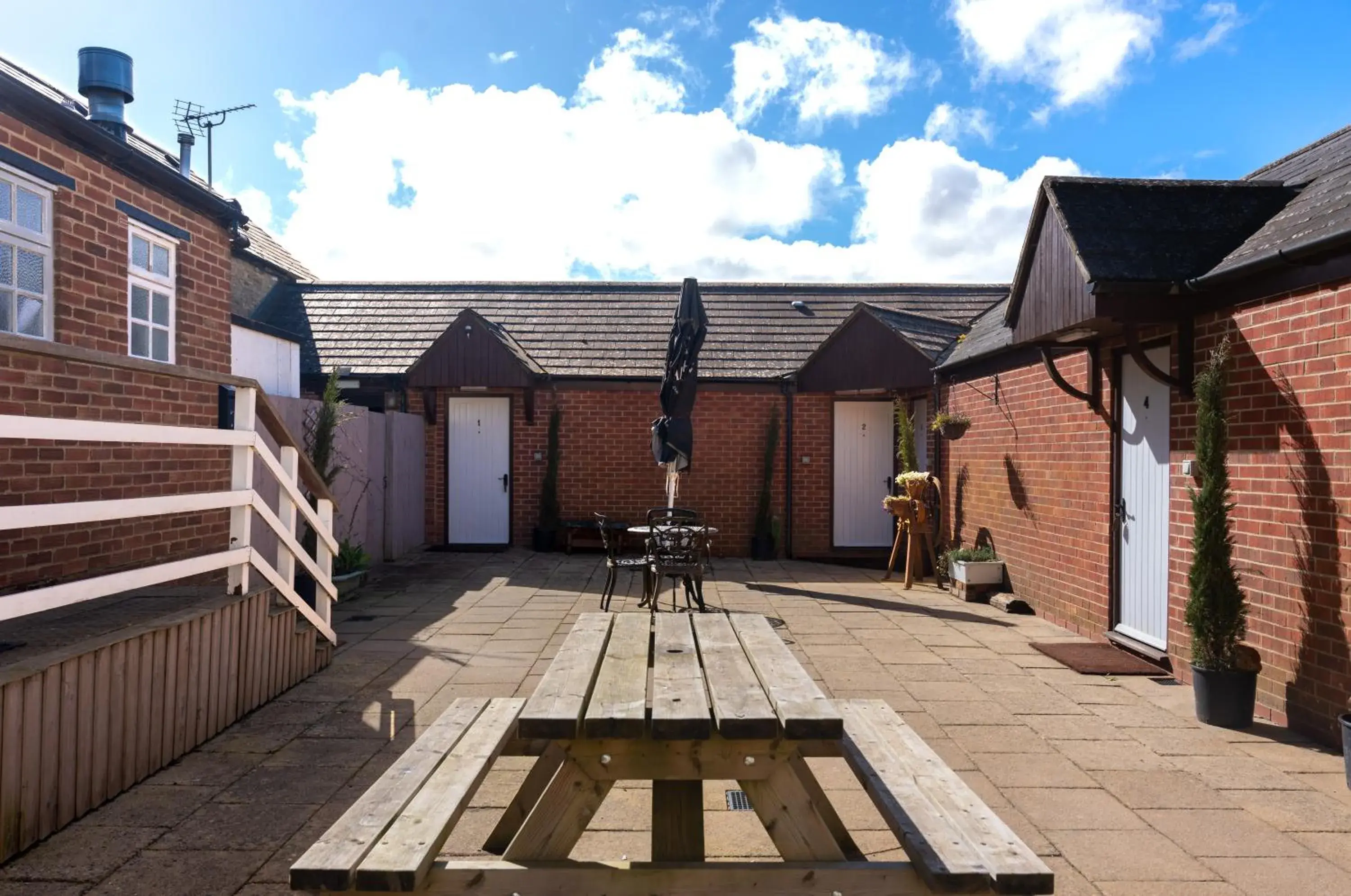 Double Room - Disability Access in The Gate Hangs High Double Room - Disability Access in The Gate Hangs High