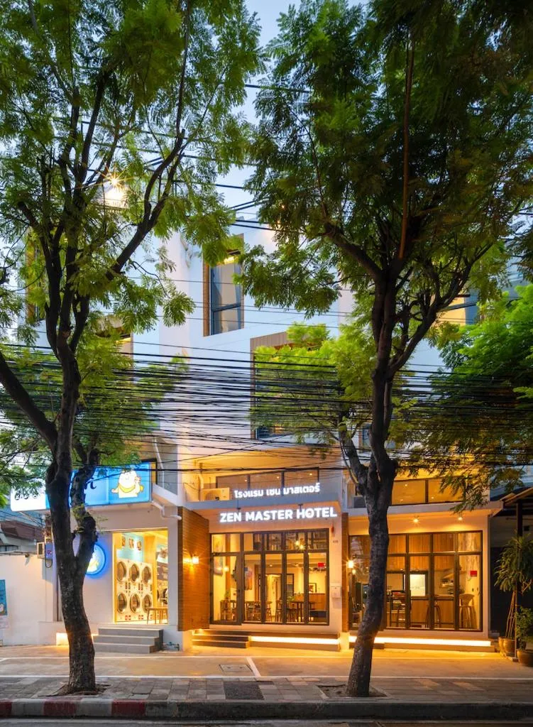 ZEN MASTER HOTEL