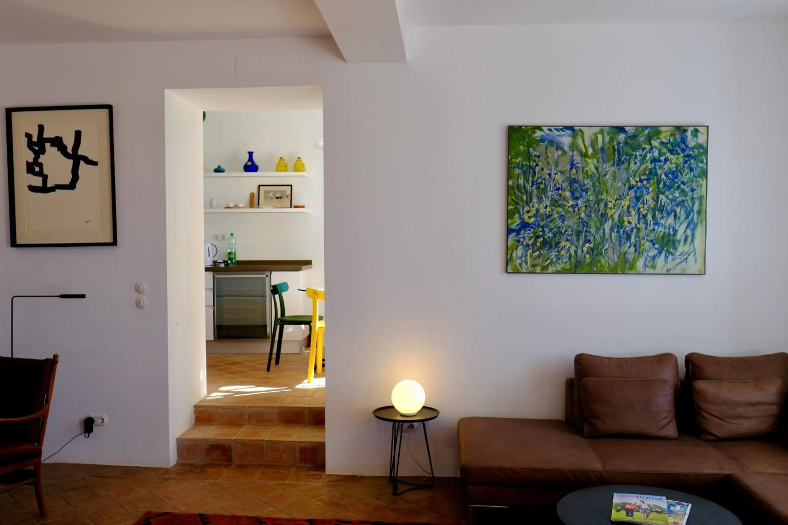 Communal lounge/ TV room in Quinta Amarela XL by Portucasa