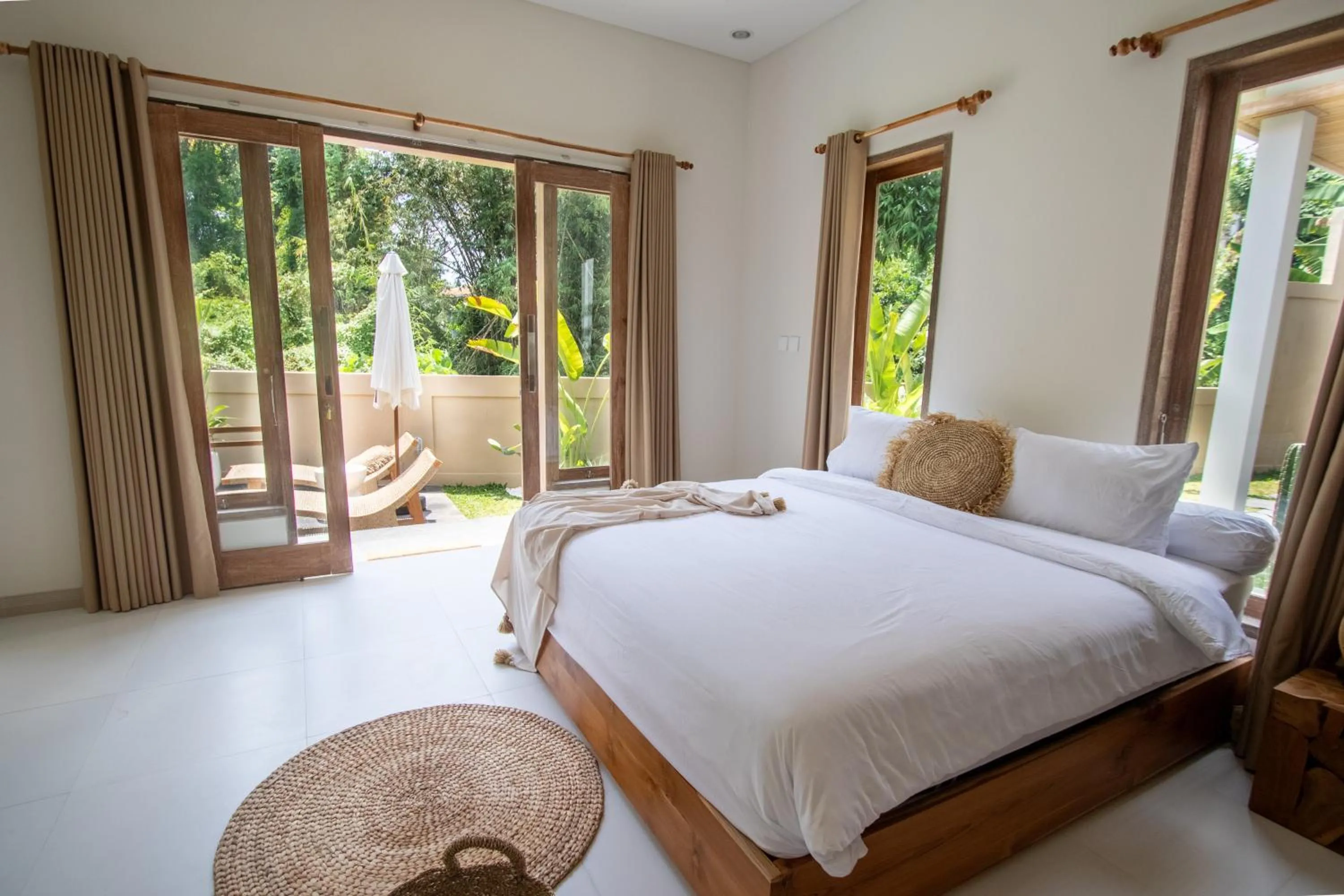Bedroom, Bed in Umalas Jungle Villa- Amazing View Huge Pool Stay in Canggu