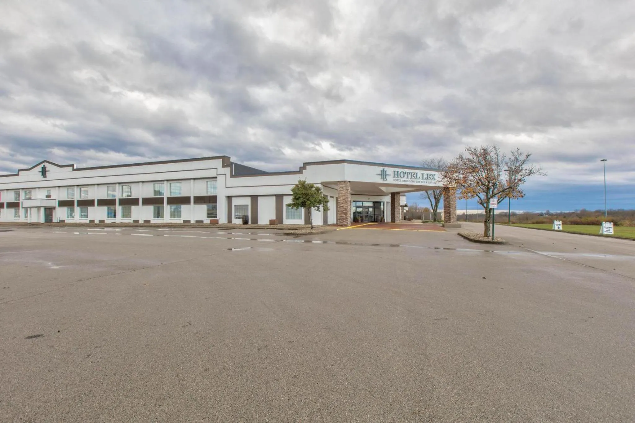 Property building in Hotel LEX, Trademark Collection by Wyndham