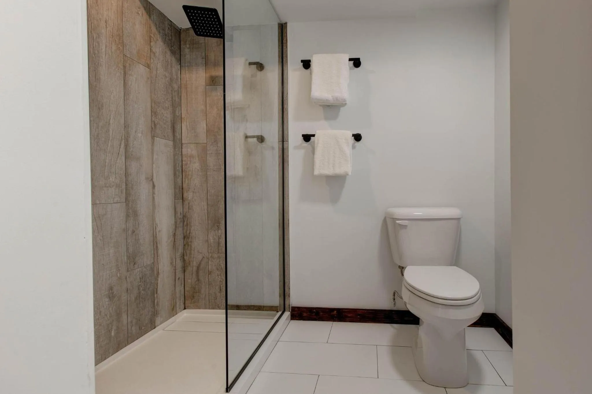 Bathroom in Hotel LEX, Trademark Collection by Wyndham