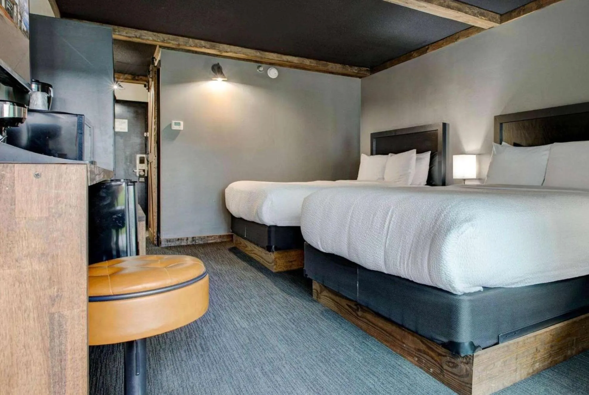 Photo of the whole room, Bed in Hotel LEX, Trademark Collection by Wyndham