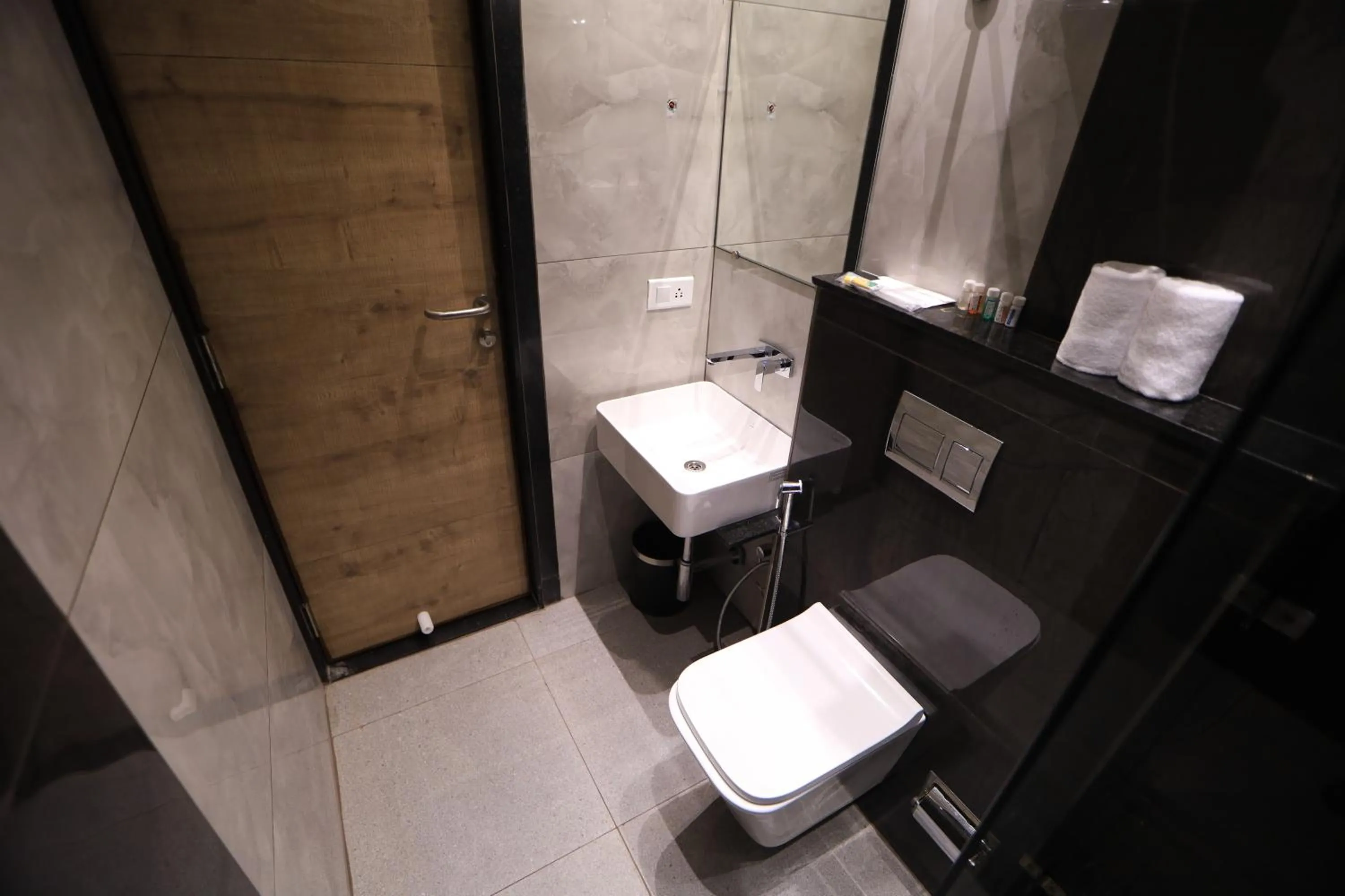 Bathroom in Kings Bury Inn