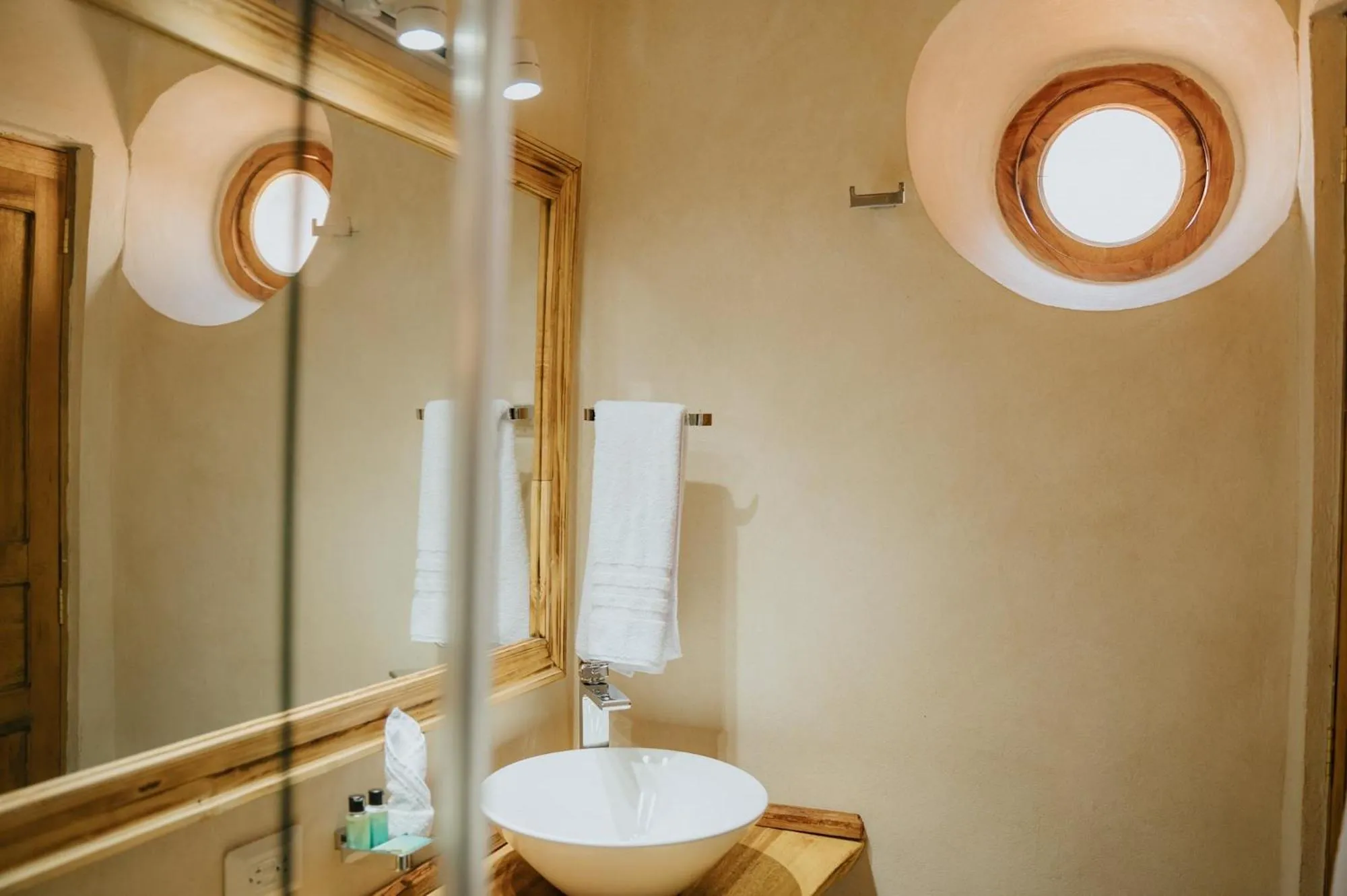 Bathroom in Hotel La Corada