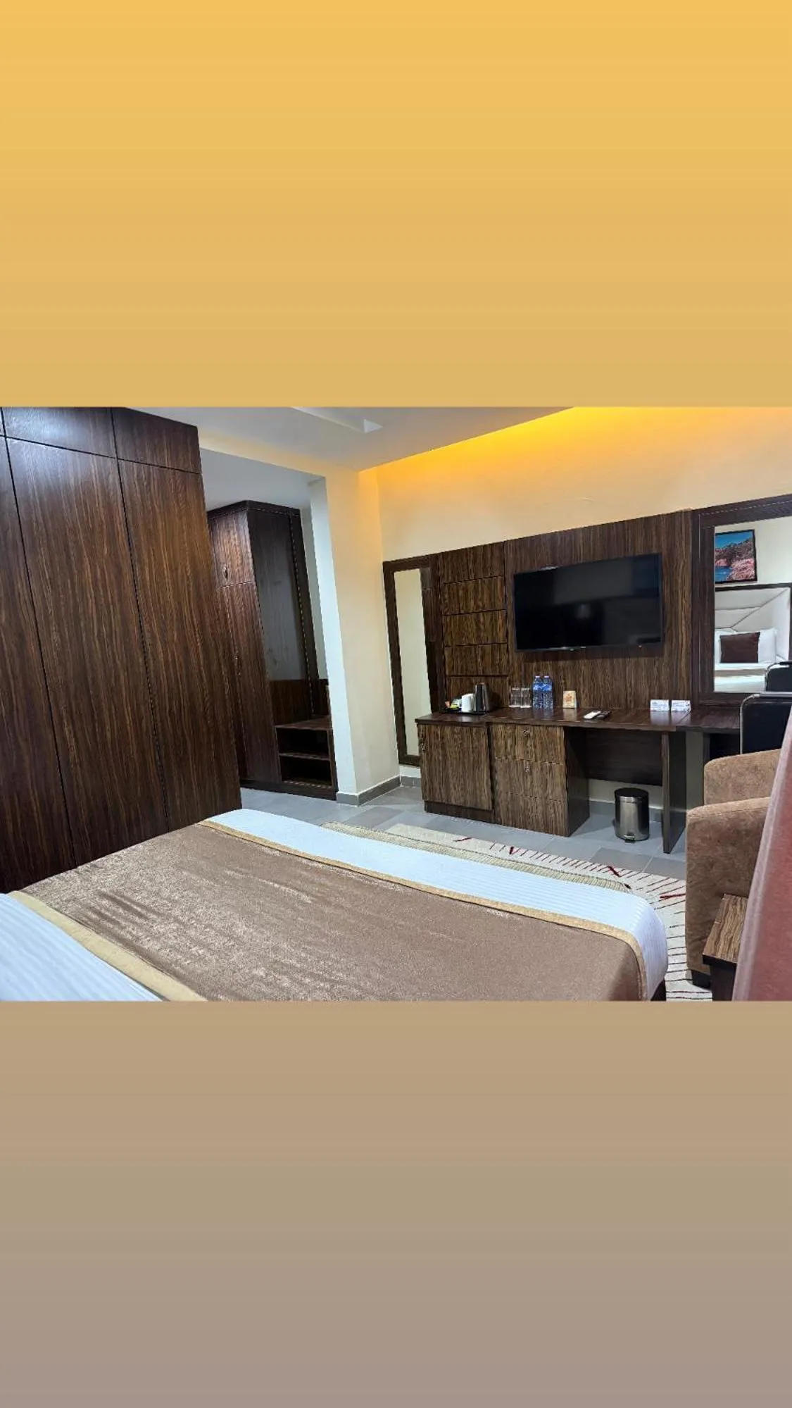 Vinpy hotels