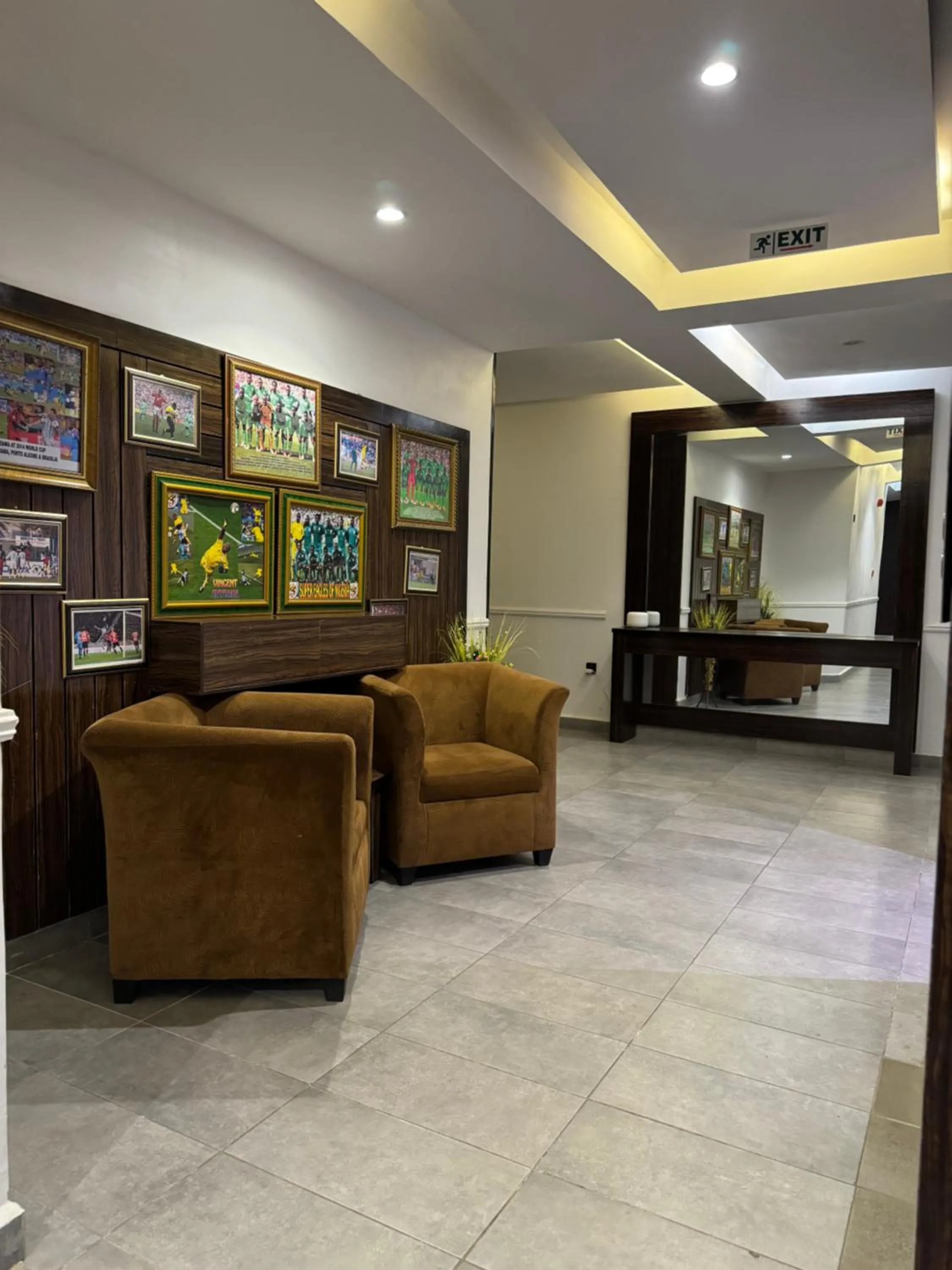 Vinpy hotels
