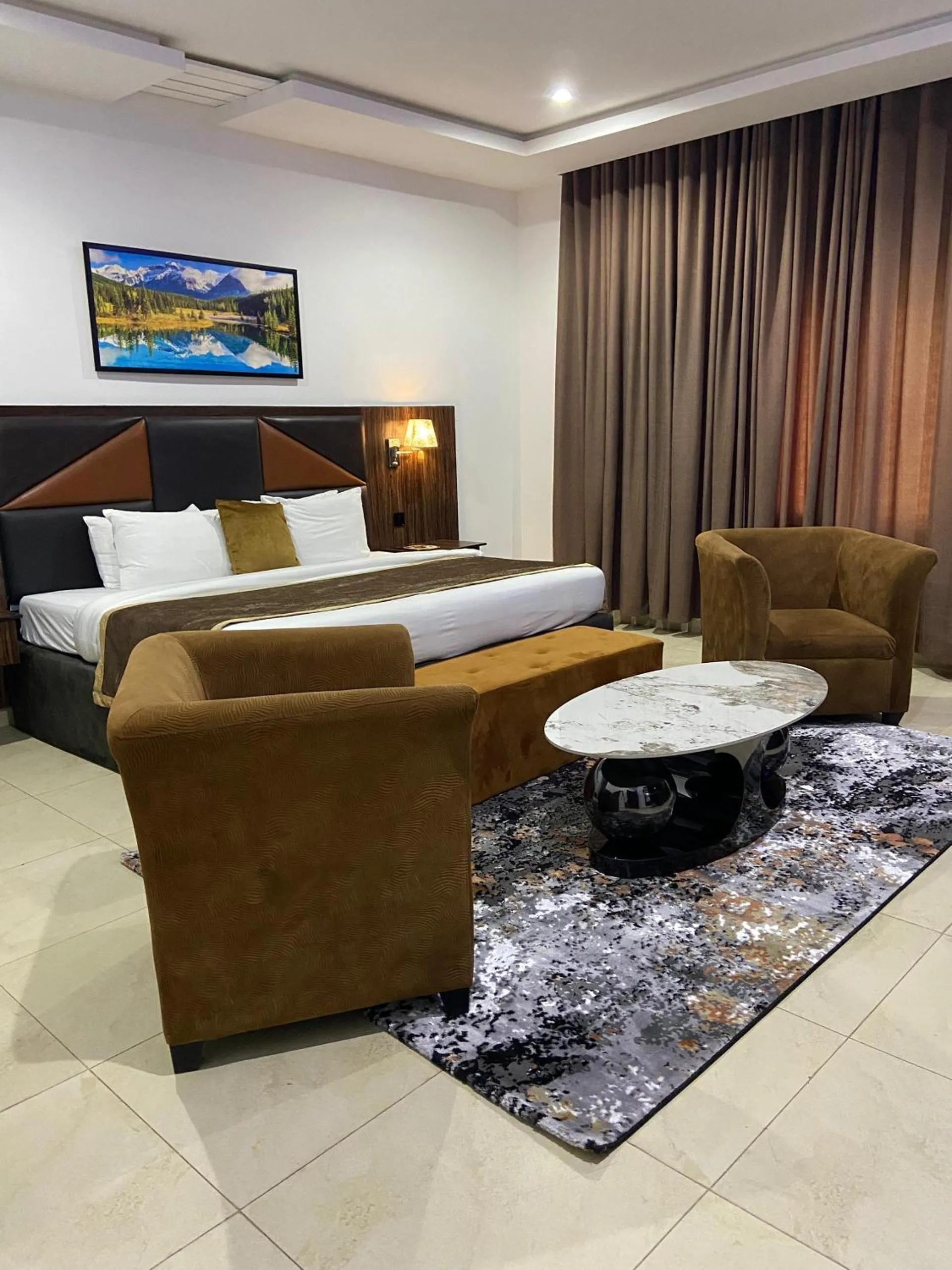 Bed in Vinpy hotels