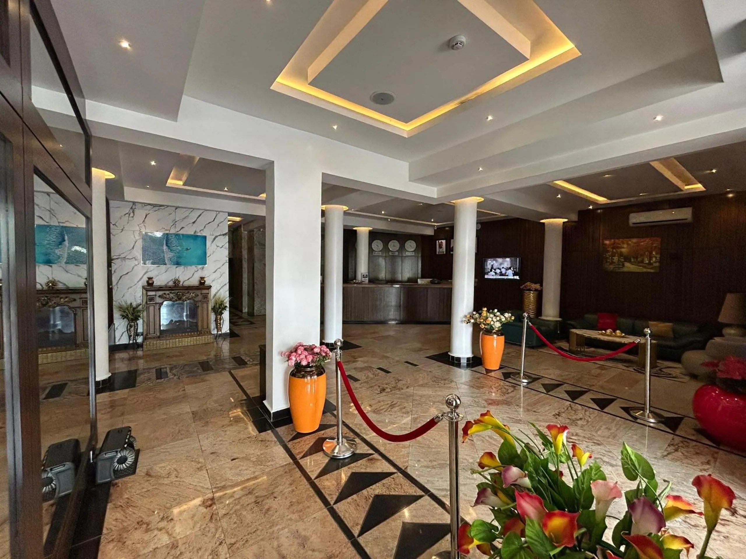 Vinpy hotels