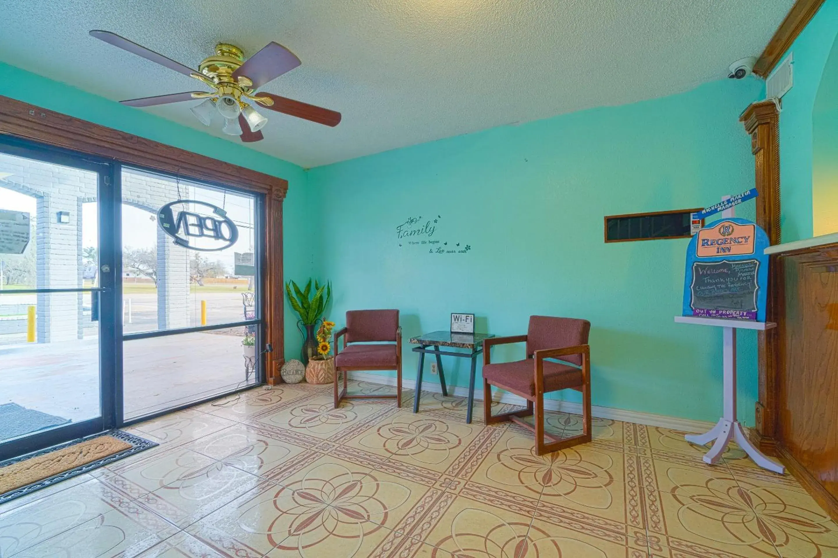 Lobby or reception in Regency Inn Three Rivers I-37 Lobby or reception in Regency Inn Three Rivers I-37